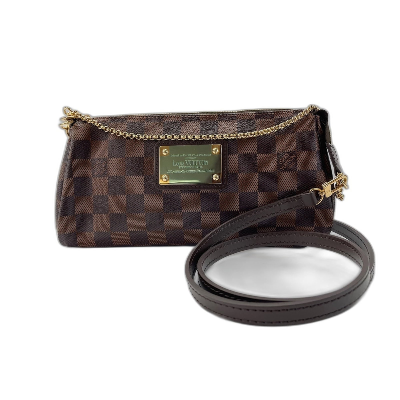 Shoulder Bag by Louis Vuitton: Shoulder Bag by Louis Vuitton Brown Louis Vuitton shoulder bag with a size of 13cm x 25cm x 1cm, featuring a classic design and timeless style. Made with a durable construction, this bag is a