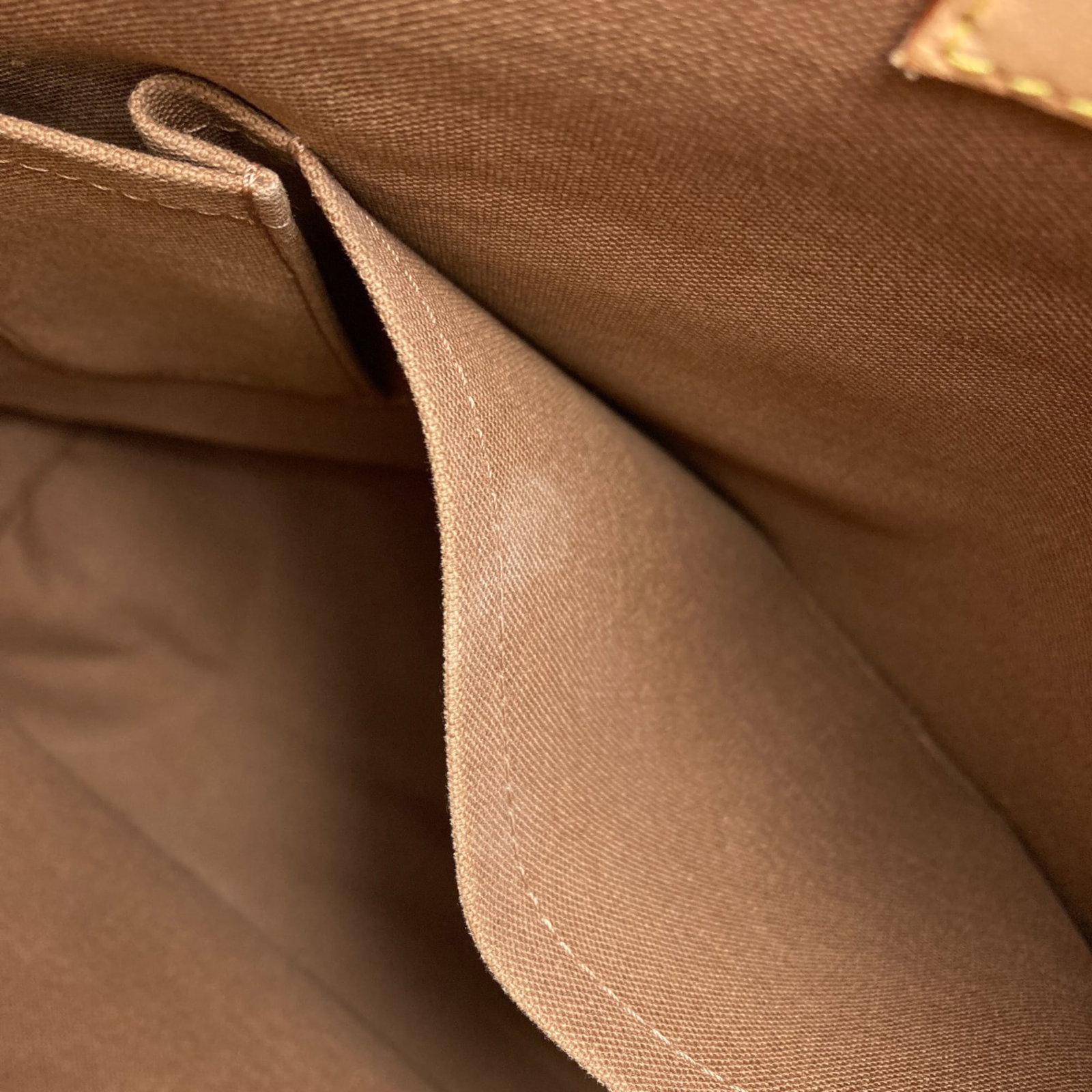 Louis Vuitton Monogram Tote - 9