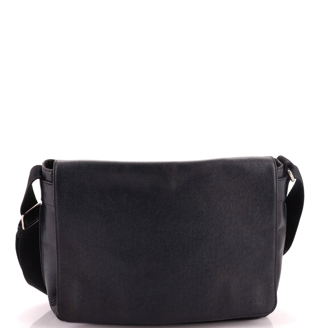 Handbag Taiga Leather Roman Louis Vuitton MM: Handbag Taiga Leather Roman Louis Vuitton MM Black Louis Vuitton Roman Handbag Taiga Leather MM features a classic messenger design with a 15.5-27" adjustable strap drop. The exterior leather has deve