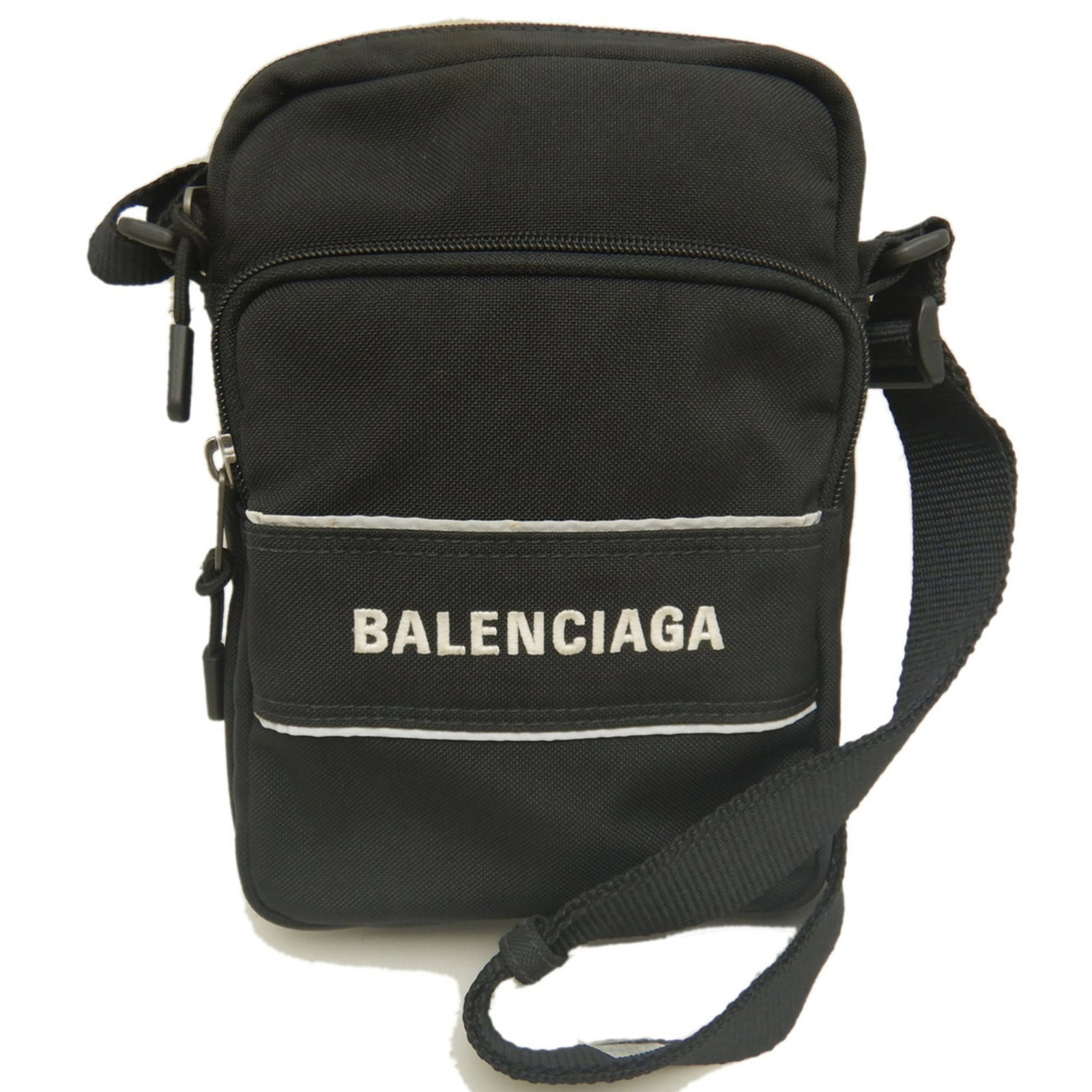 Nylon Balenciaga Shoulder Bag: Nylon Balenciaga Shoulder Bag Black Nylon Balenciaga Shoulder Bag with Zipper Closure, measuring 21cm x 15cm x 6cm, available in lengths of 80cm - 150cm. This bag features a nylon material and a