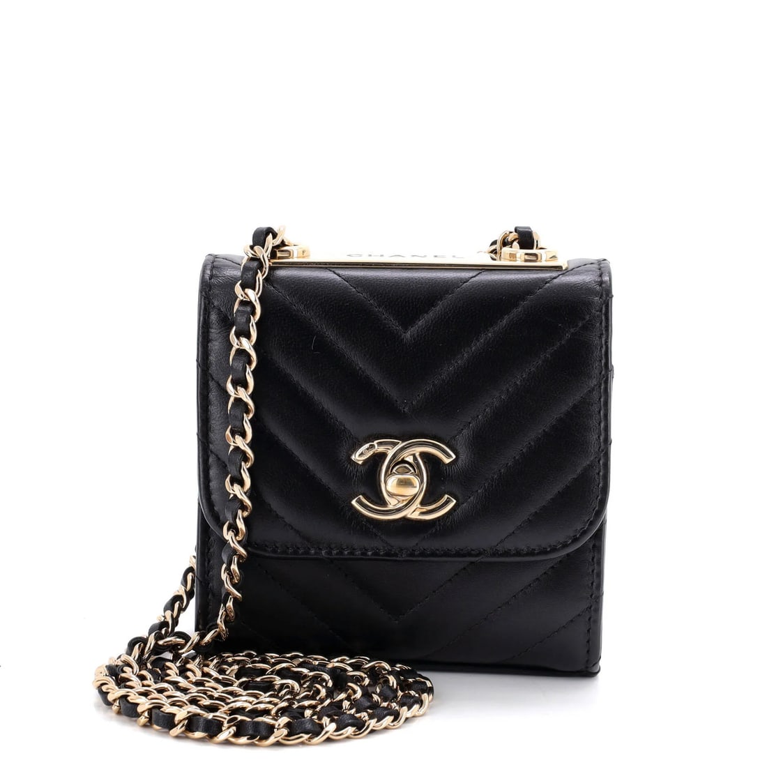 Small Trendy Clutch Lambskin Chevron Chain CC with Chanel: Small Trendy Clutch Lambskin Chevron Chain CC with Chanel Small Trendy Clutch Lambskin Chevron Chain CC with Chanel in great condition. This black lambskin clutch features a trendy CC design with a