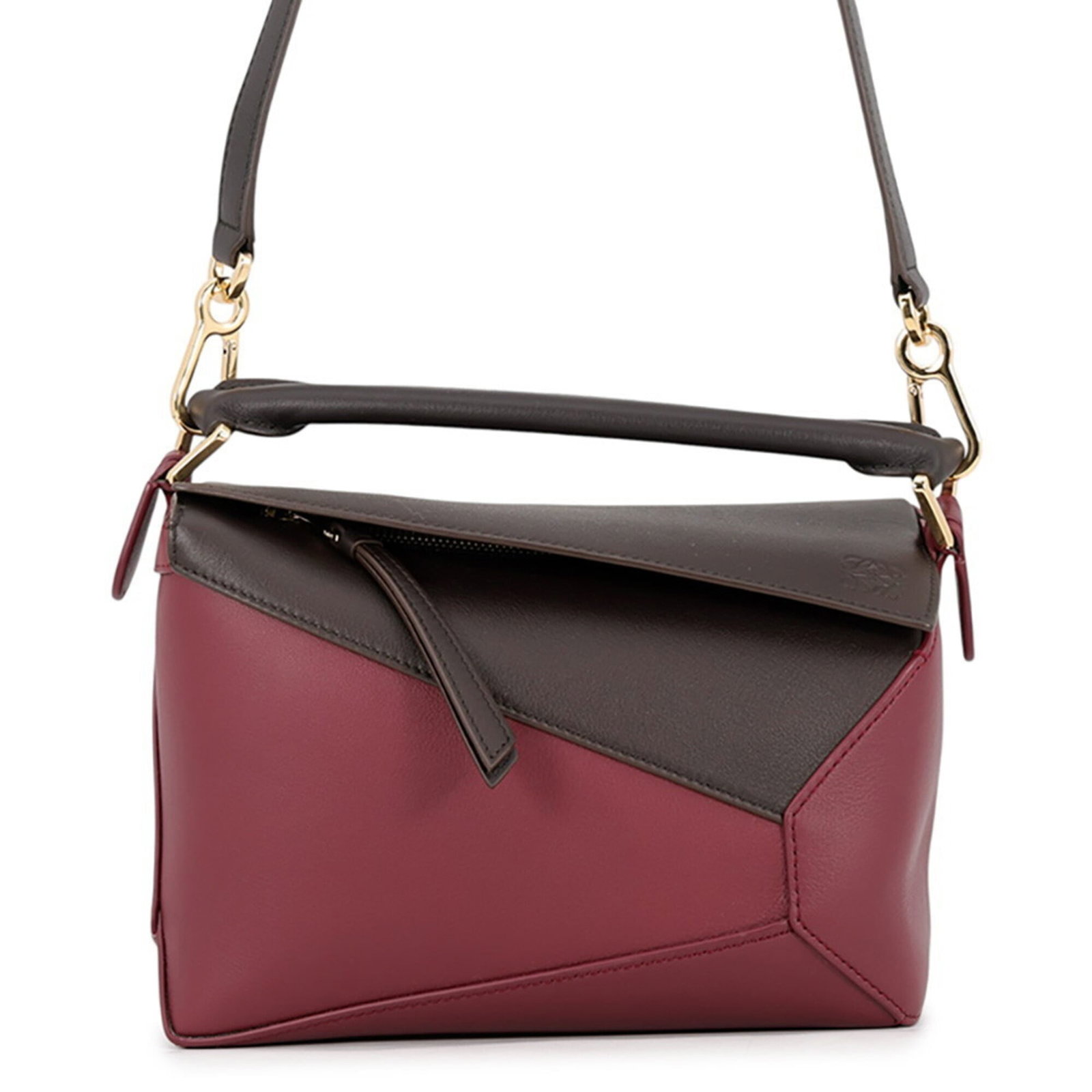 Handbag Leather Handbag: Handbag Leather Handbag Burgundy leather handbag with gold hardware, featuring a zipper closure and adjustable strap length. This 19cm x 24cm x 11cm handbag weighs 580g and is made from high-quality l