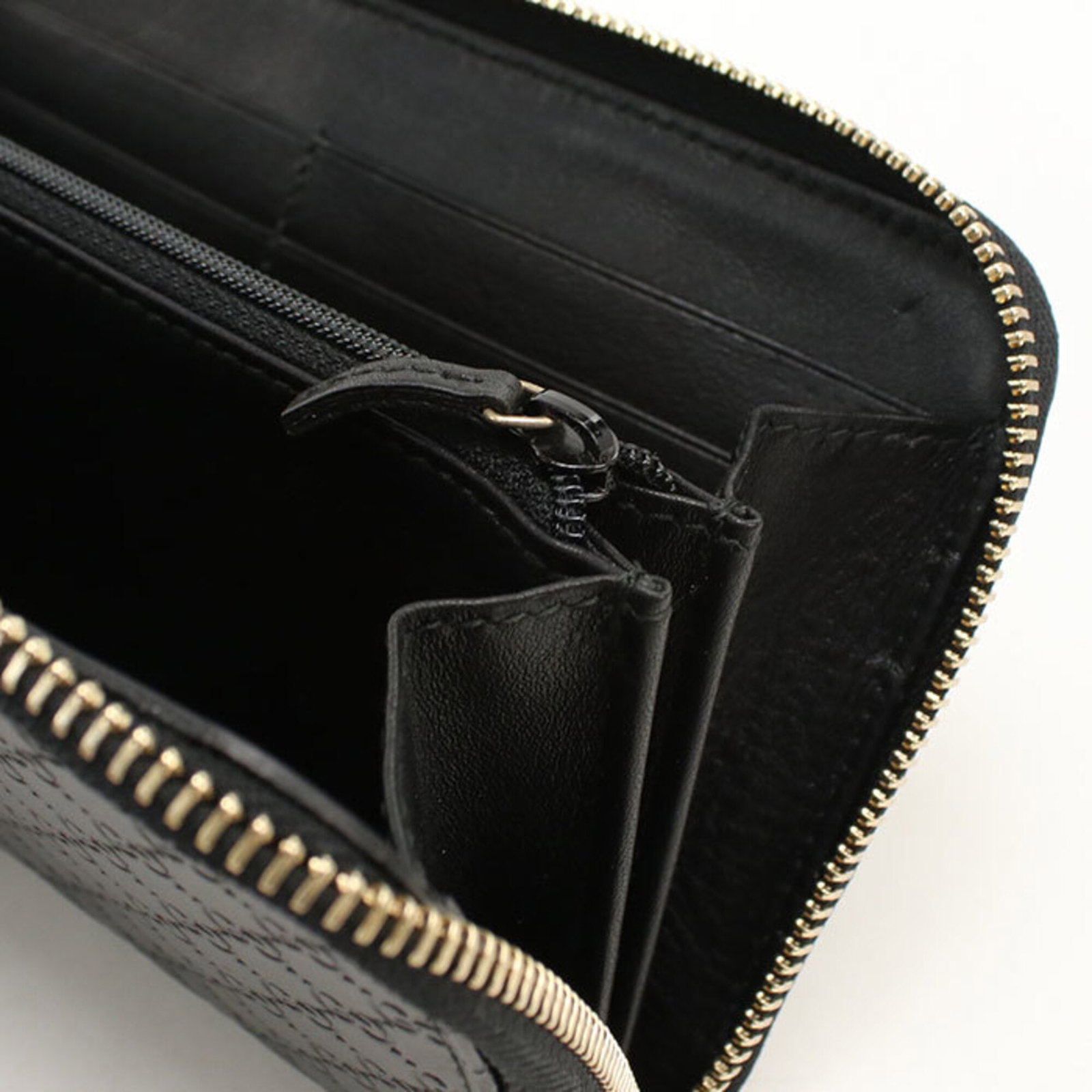 Gucci Long Wallet (Bi-Fold) Leather - 6