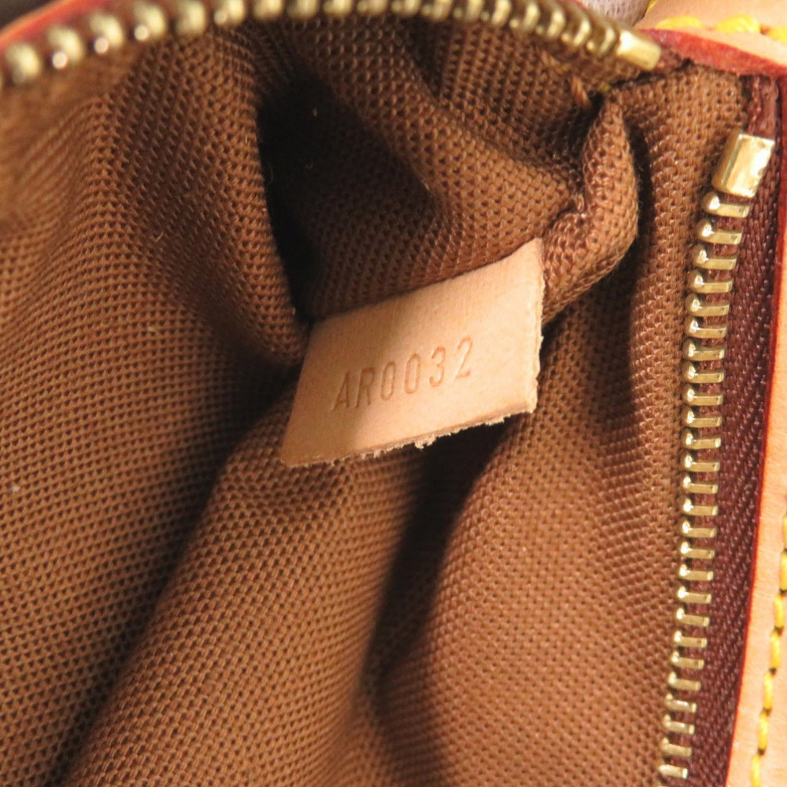 Shoulder Bag Monogram Louis Vuitton - 10