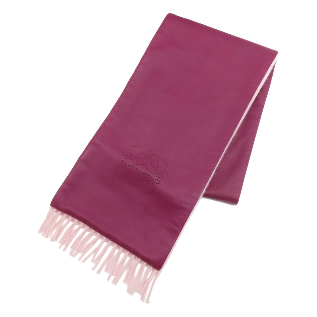 Lambskin Scarf Cashmere Anagram Loewe: Lambskin Scarf Cashmere Anagram Loewe Lambskin Scarf Cashmere Anagram Loewe bears a signature. Made from lambskin and cashmere, this purple scarf features an anagram design. The exterior color is purp