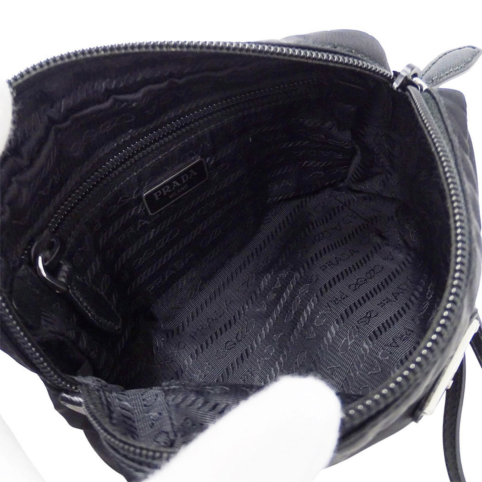 Pouch Nylon Handbag Prada - 8
