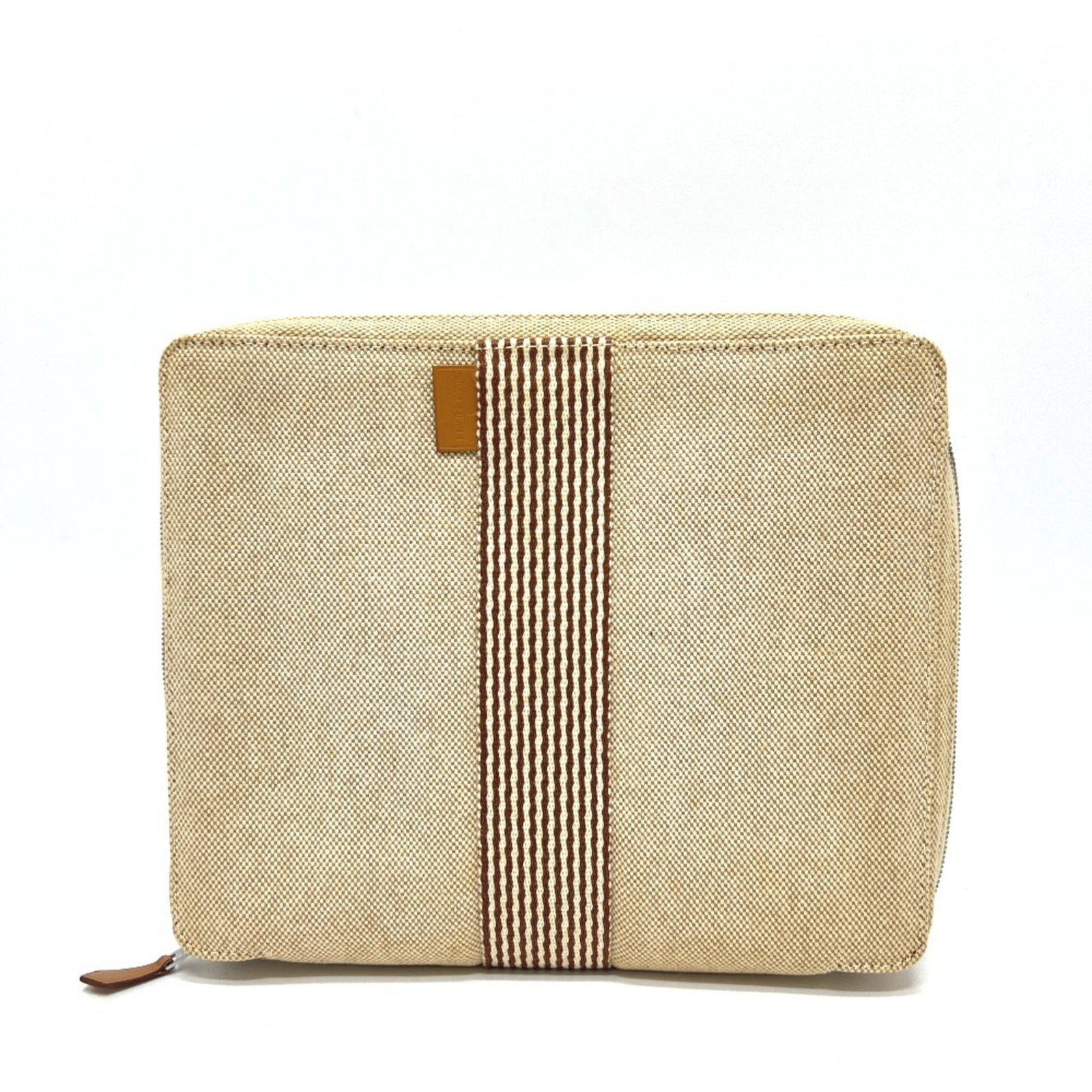 Toile Pouch Hermes: Toile Pouch Hermes Toile Pouch by Hermes, a classic design featuring a beige, brown, and yellow toile pattern, crafted from high-quality Toile material. Measuring 18.5cm x 22.5cm x 3cm, this pouch is