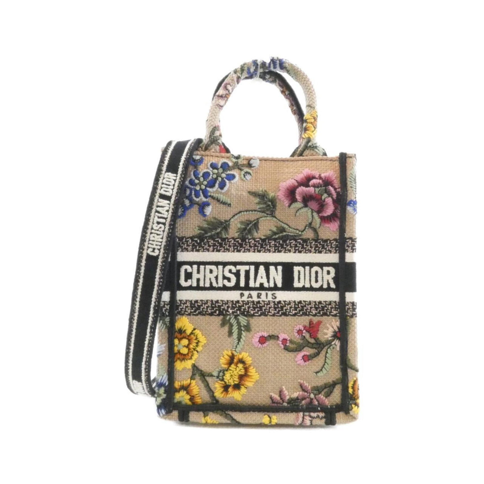 Christian Dior Handbag Canvas: Christian Dior Handbag Canvas Canvas handbag from Christian Dior, featuring a multi-color, pink design. The bag measures 18cm x 13cm x 8cm and is made of canvas material. This unique handbag is a