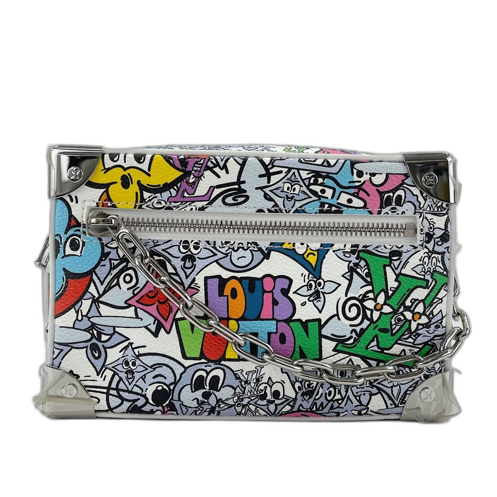 Shoulder Bag by Louis Vuitton: Shoulder Bag by Louis Vuitton White Louis Vuitton shoulder bag with dimensions 12cm x 18cm x 8cm, perfect for everyday use. This stylish bag features a classic design with clean lines and a spacious