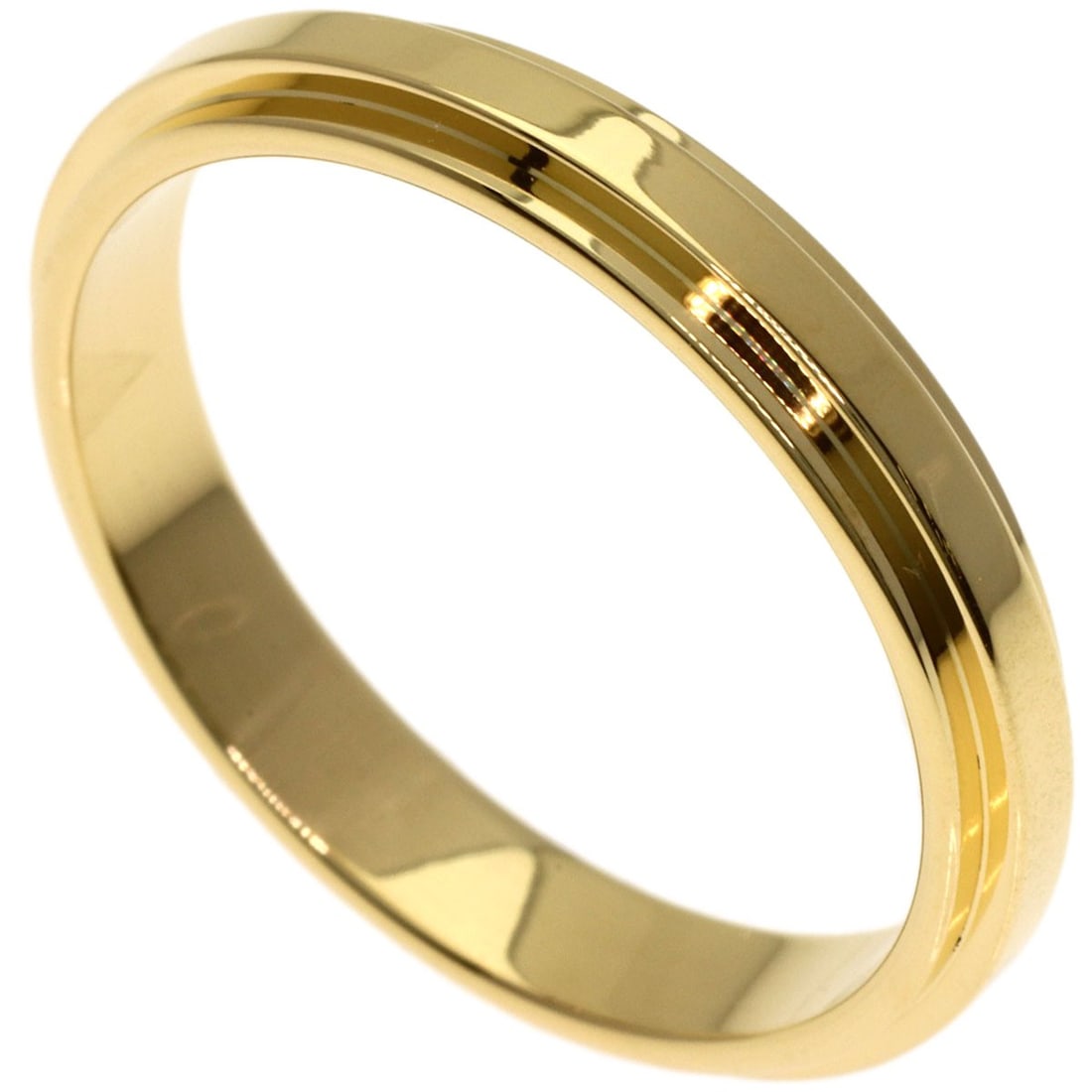 Straight Gucci Rough K18 Yellow Gold: Straight Gucci Rough K18 Yellow Gold Straight Gucci Rough K18 Yellow Gold ring features a striking gold metal exterior with a purity of K18, a rare and luxurious material. This ring is a straightforwa