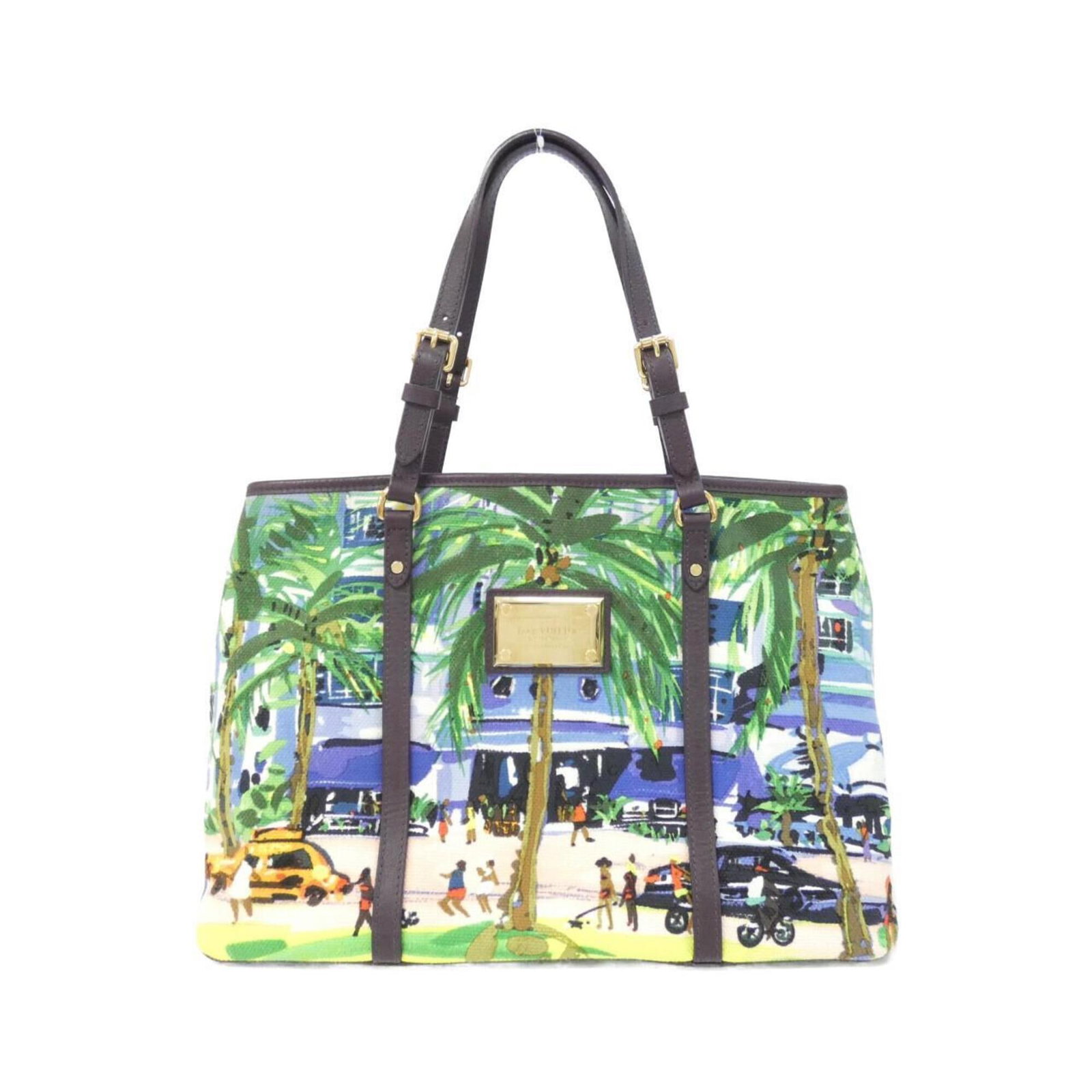 Shoulder Bag Canvas Louis Vuitton: Shoulder Bag Canvas Louis Vuitton Canvas Louis Vuitton shoulder bag with a gold hardware finish, measuring 28cm x 40cm x 16cm, weighing 830g, and adjustable strap length of 40cm - 50cm. This bag