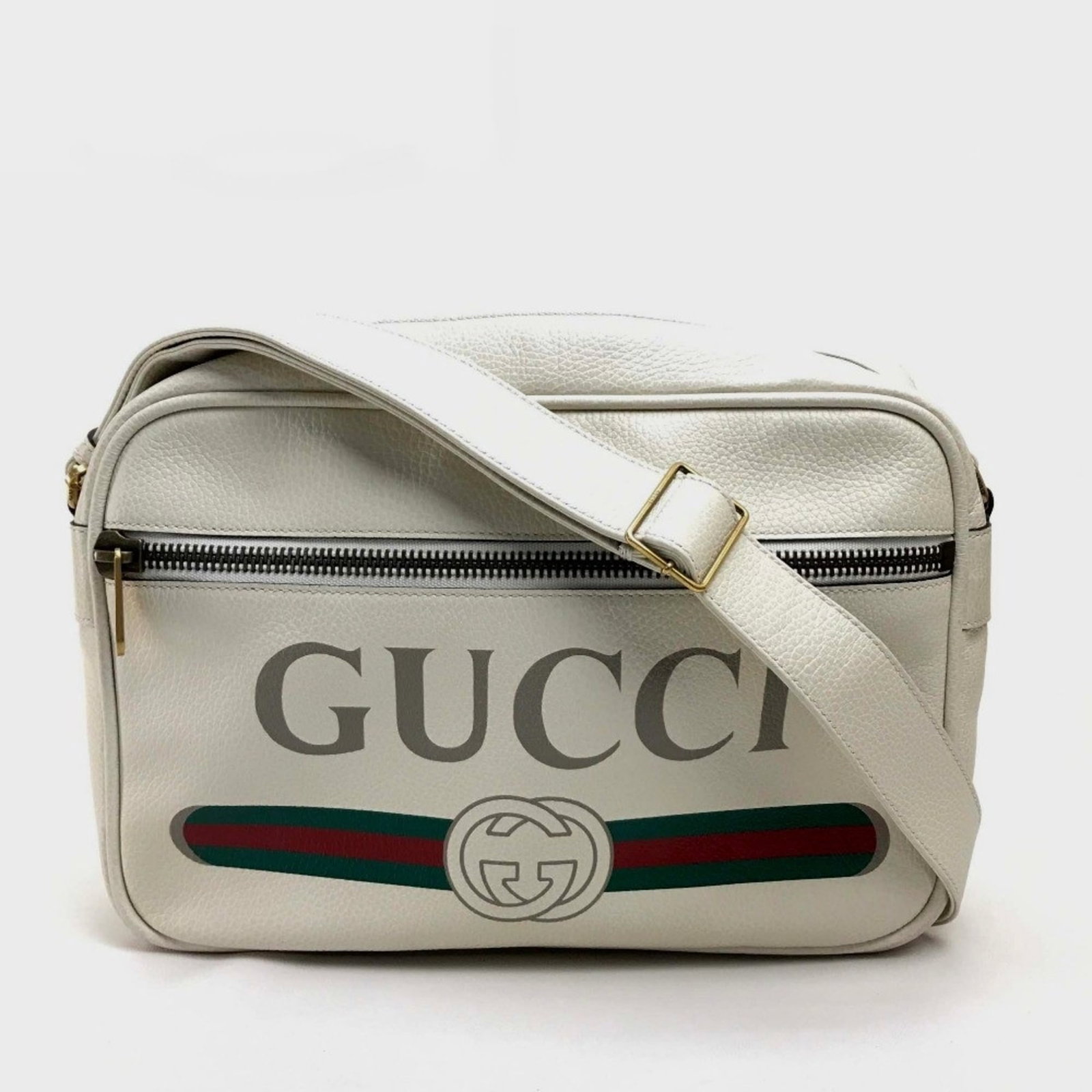 Shoulder Bag Leather: Shoulder Bag Leather White leather shoulder bag with adjustable strap, measuring 33cm x 23cm x 9cm. The bag's sleek design and classic style make it a timeless accessory. Its high-quality leather