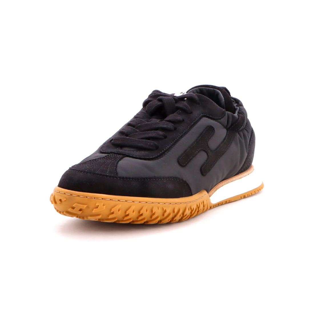 Women's Jet Sneakers Nylon Suede Hermes: Women's Jet Sneakers Nylon Suede Hermes Black Women's Jet Sneakers with Nylon and Suede Upper, featuring a sleek design and durable materials. The shoes boast a pristine condition with light scuffs