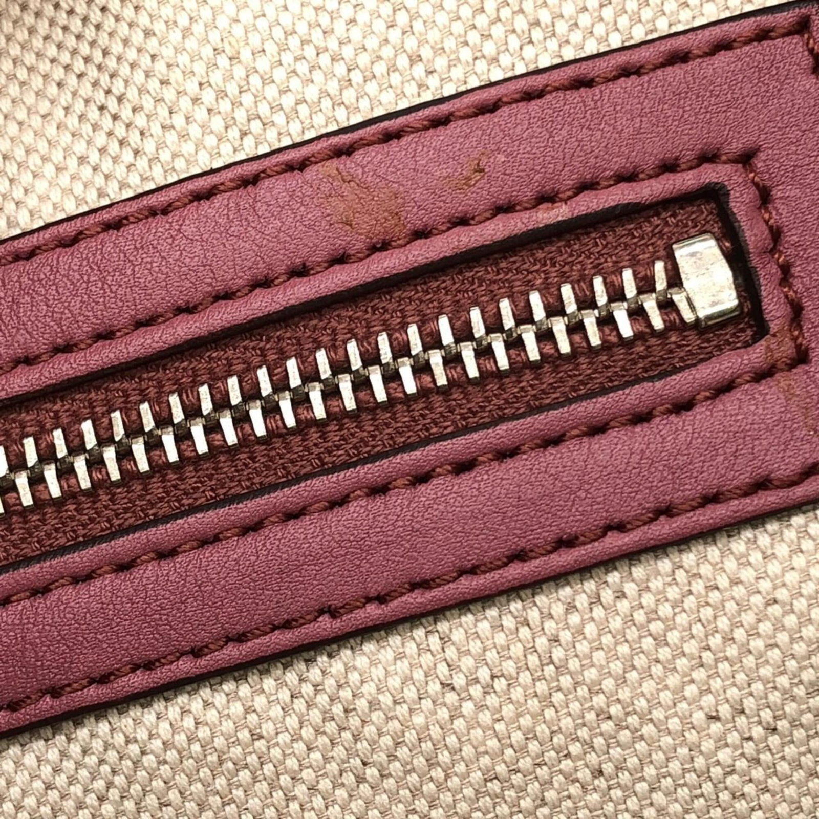 Gucci Micro Leather Handbag - 10