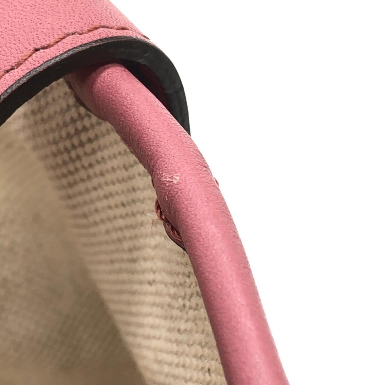 Gucci Micro Leather Handbag - 7