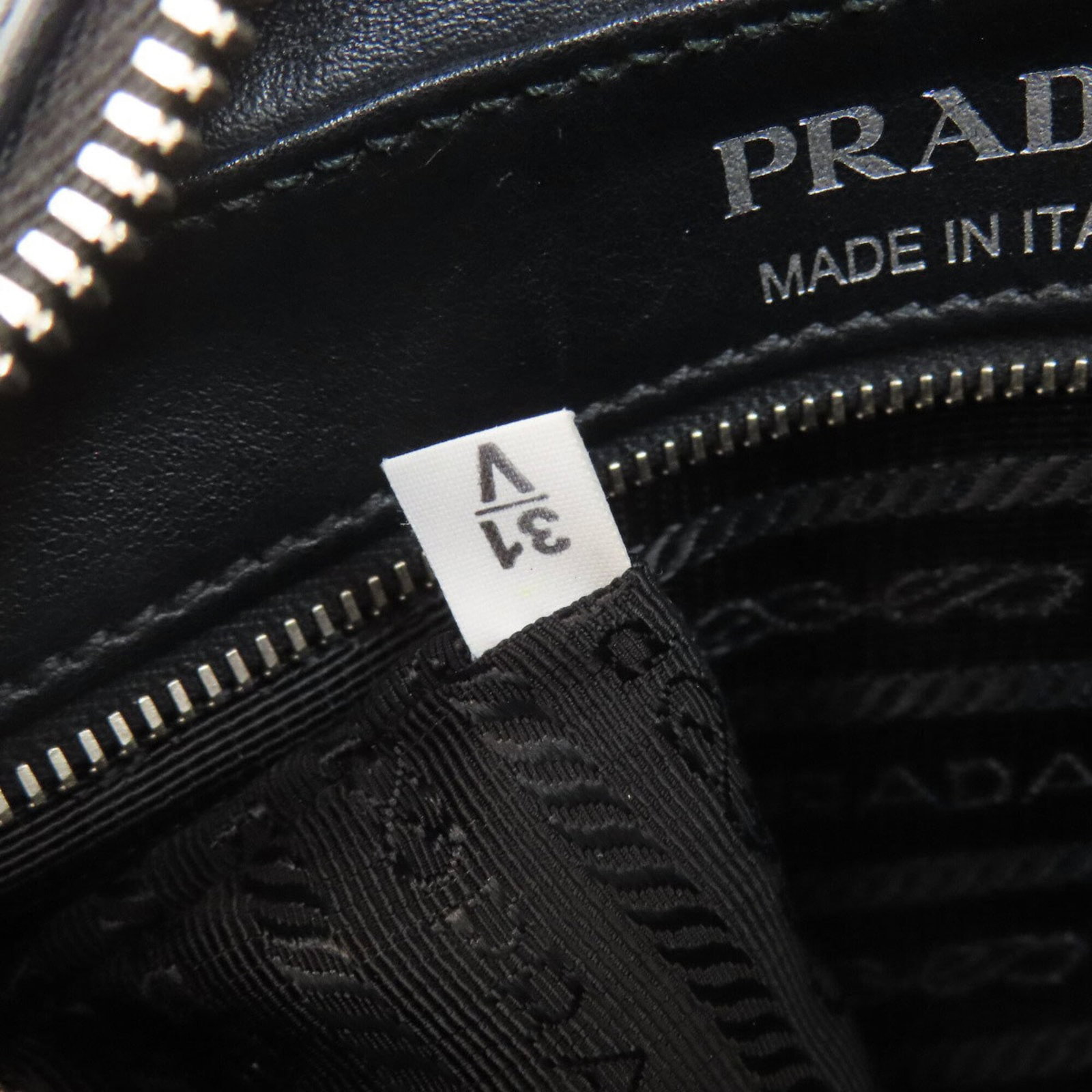 Shoulder Bag Leather Prada - 7