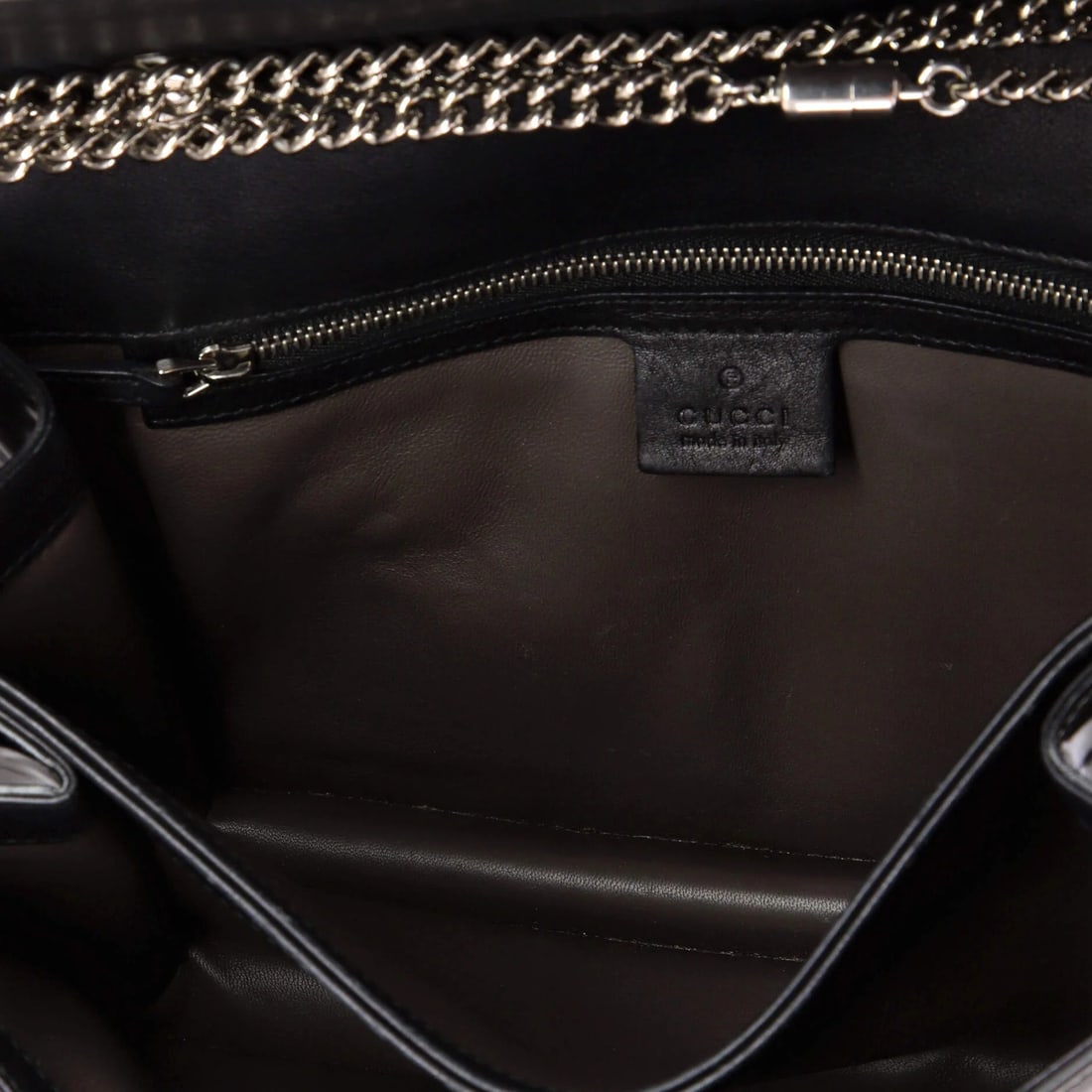 Patent Medium Gucci Interlocking Shoulder Bag - 5