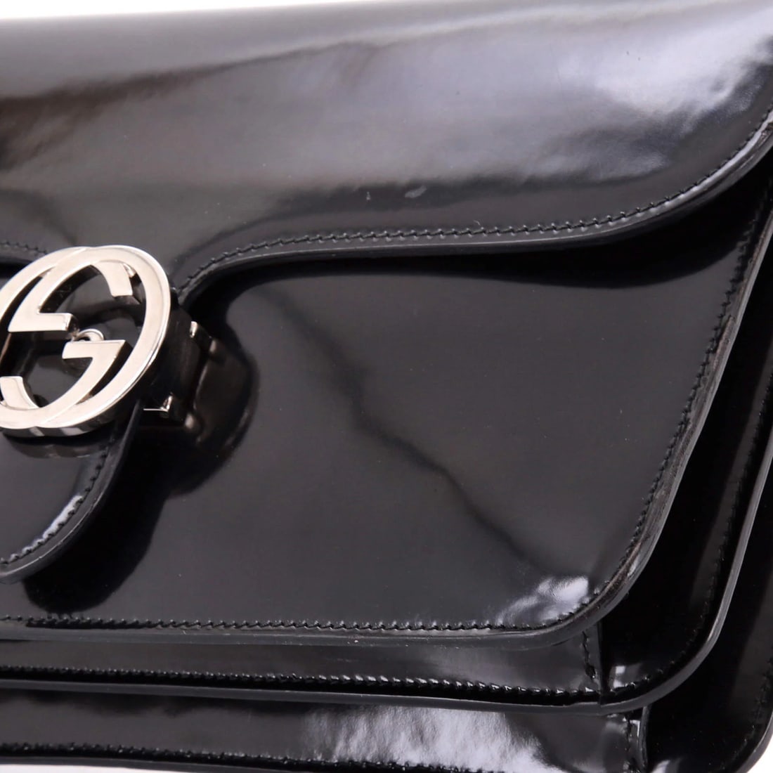 Patent Medium Gucci Interlocking Shoulder Bag - 6