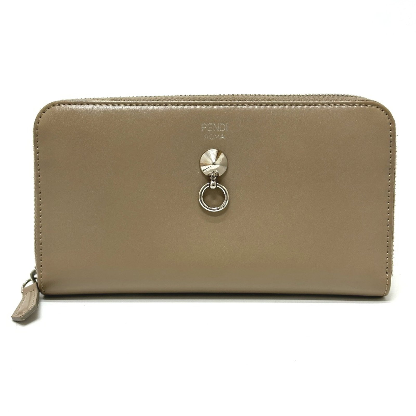 Long Fendi Wallet Leather Bi: Long Fendi Wallet Leather Bi The Fendi Long Wallet Leather Bi features a sleek beige leather design, measuring 18.5cm wide and 10cm high. This bi-fold wallet boasts a classic style with a compact