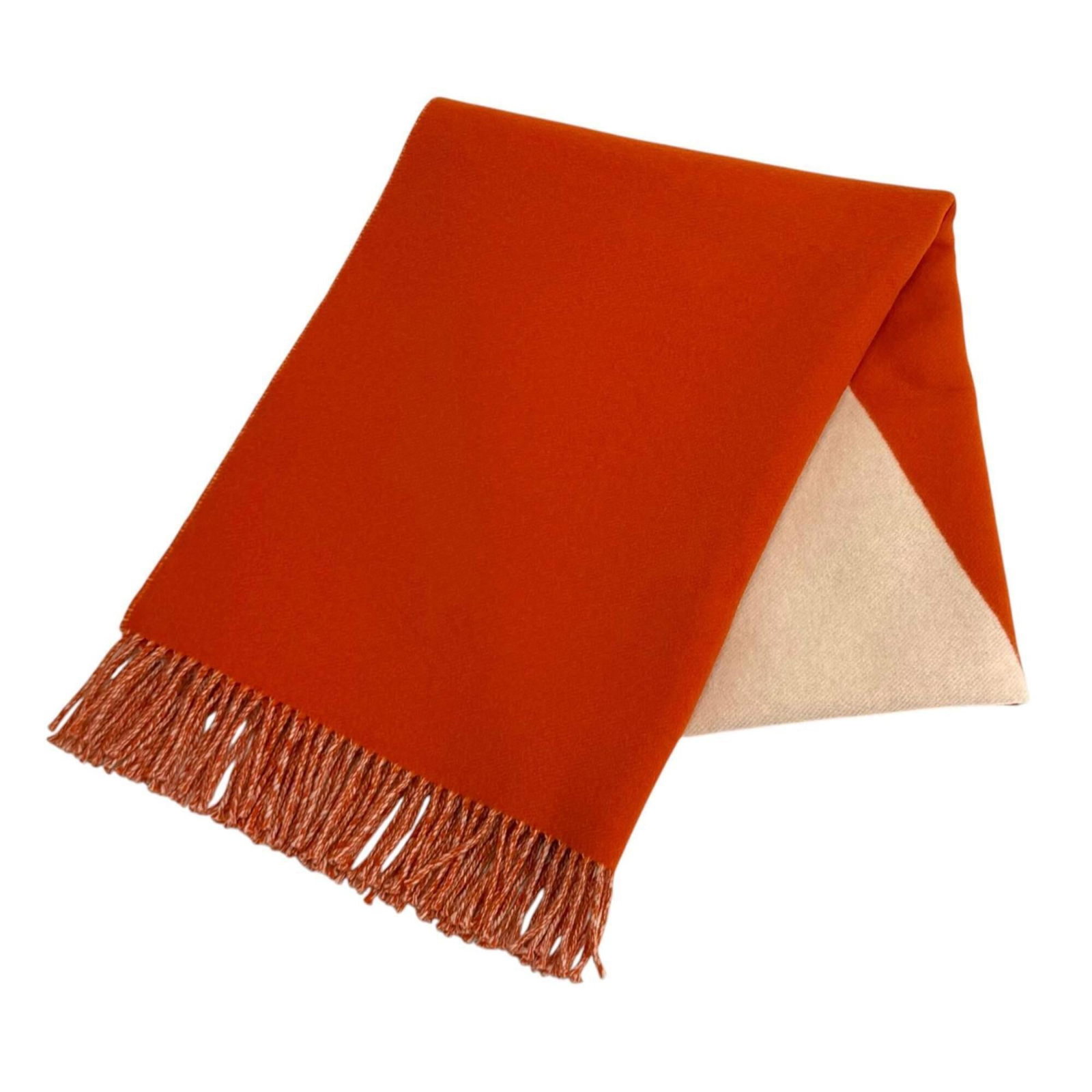 Hermes Stole Cashmere: Hermes Stole Cashmere This stunning Hermes stole is crafted from luxurious cashmere, boasting a timeless beige and orange color combination. Spanning 1.67m in length, it features a striking width of 6