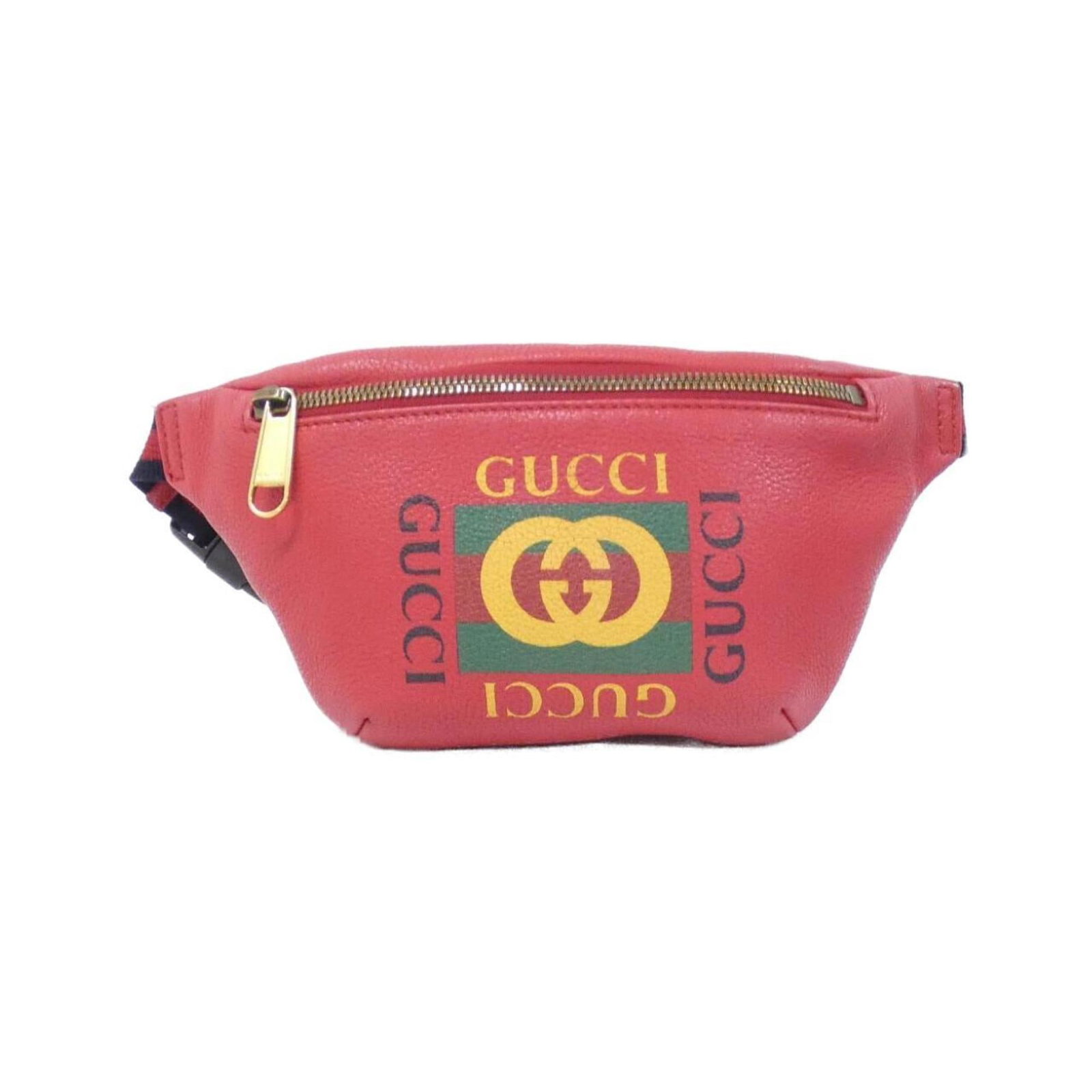 Pack Fanny Leather Gucci: Pack Fanny Leather Gucci Red leather fanny pack with gold hardware, measuring 14cm x 15cm x 4cm. This Gucci MPN 527792 pack is made from high-quality leather and features a classic design. The gold