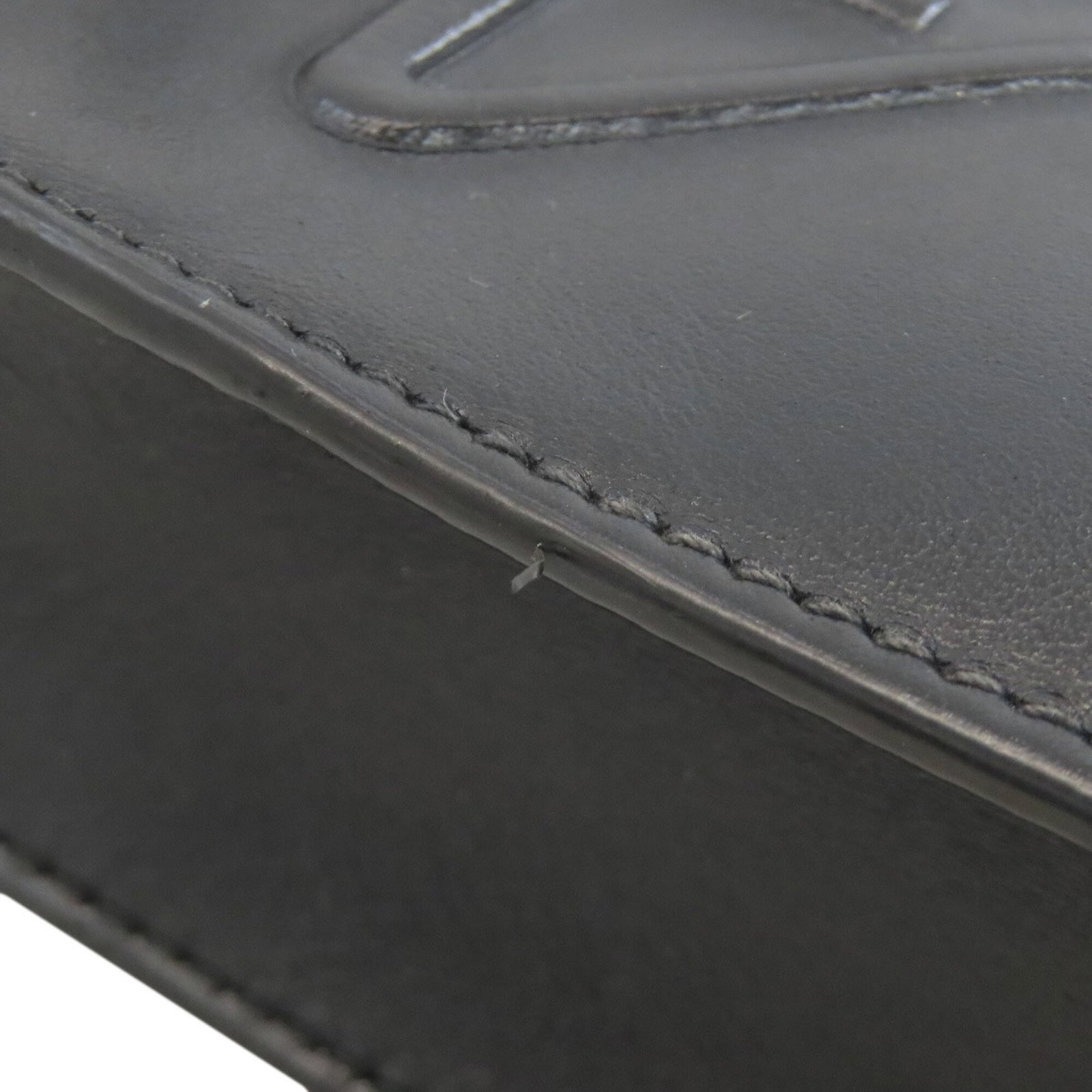 Handbag Leather Prada - 16