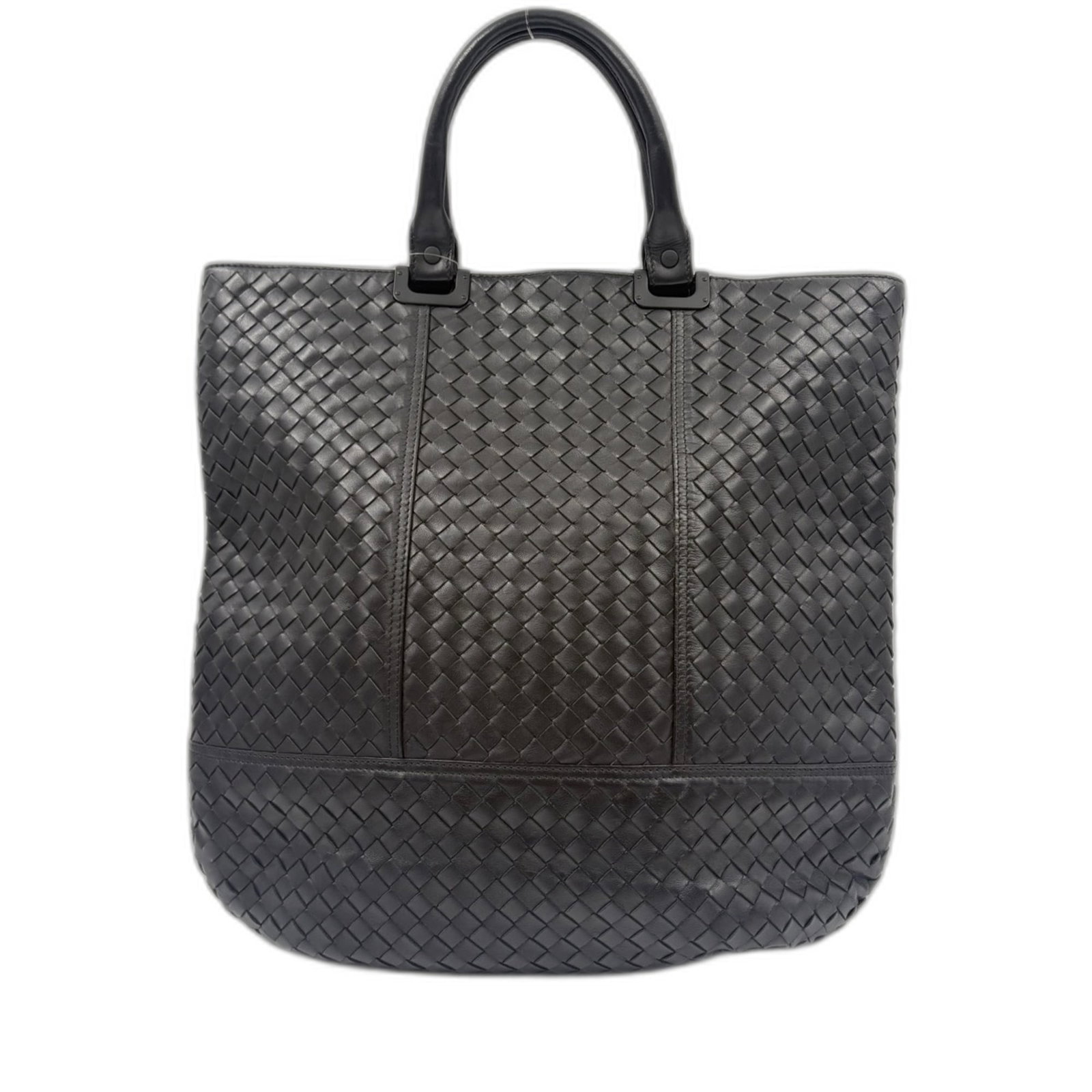 Bag Veneta Tote Bottega: Bag Veneta Tote Bottega Bottega Veneta's iconic Bag Veneta Tote is a sleek and sophisticated design, crafted from high-quality materials and boasting a timeless black color. Measuring 38cm x 38cm x