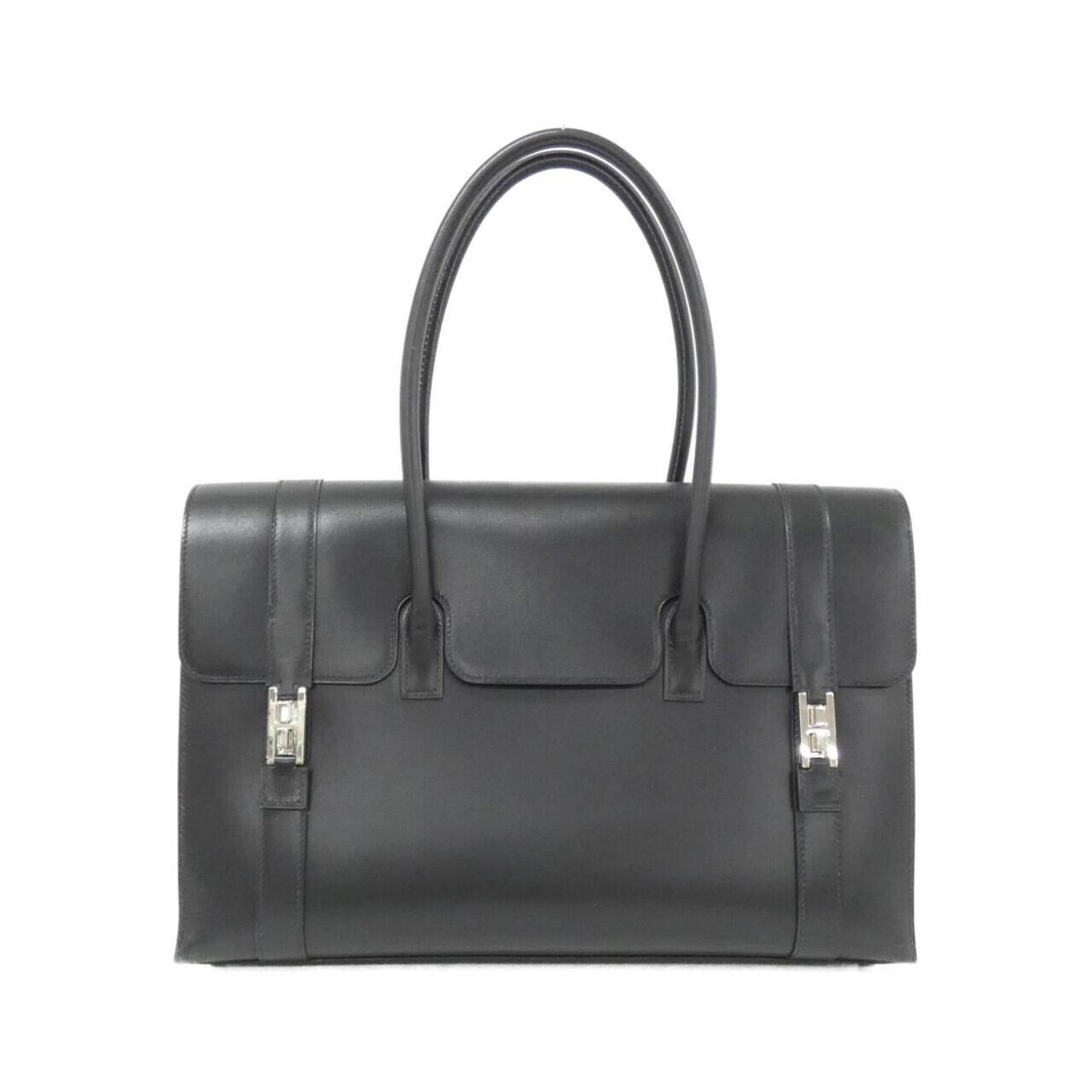 Calf Leather Handbag Box Hermes: Calf Leather Handbag Box Hermes Box calf leather construction provides a rich, luxurious feel, while the black color exudes timeless sophistication. Measuring 23cm x 37cm x 18cm, this compact handbag 