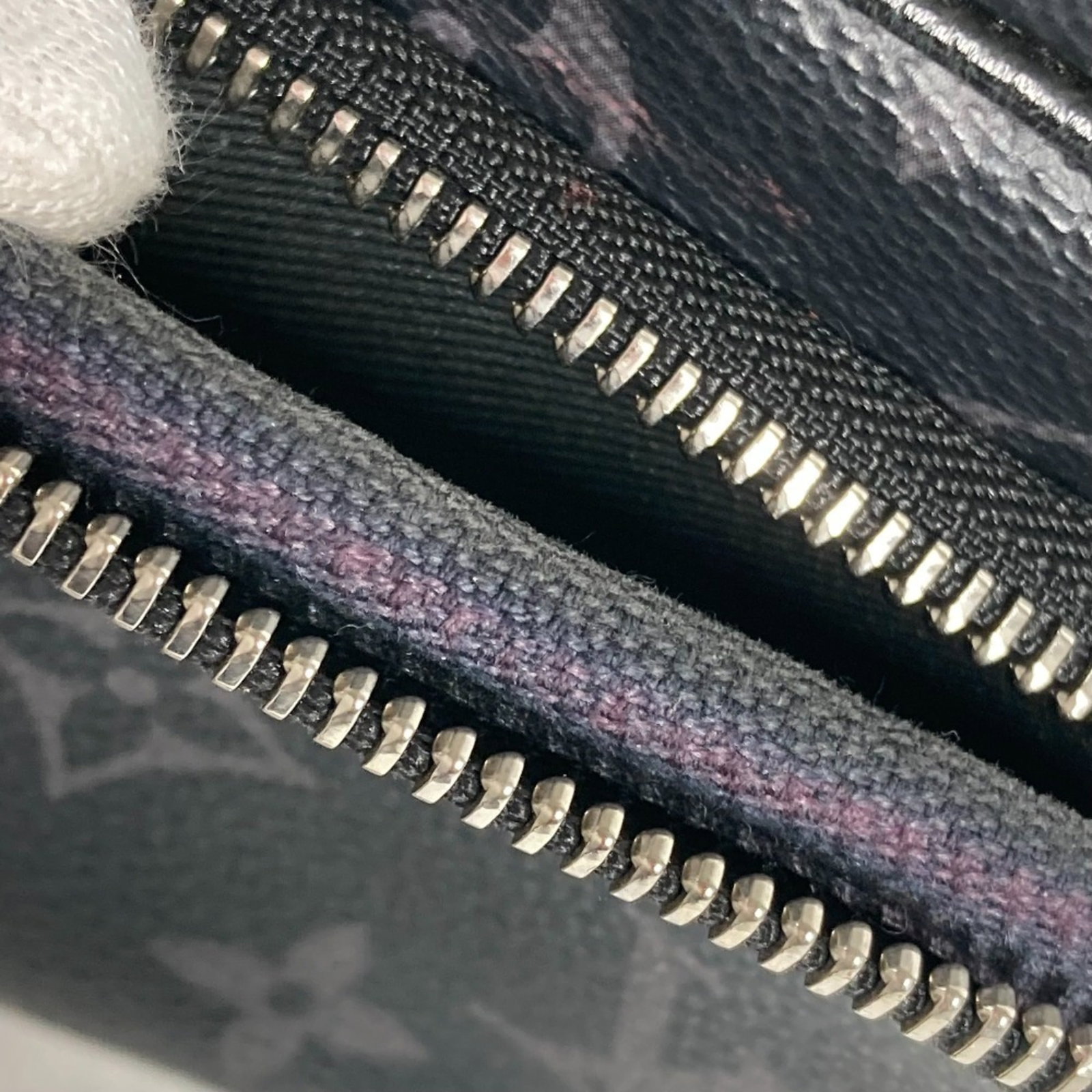 Monogram Eclipse Vuitton Bag Shoulder Louis - 13