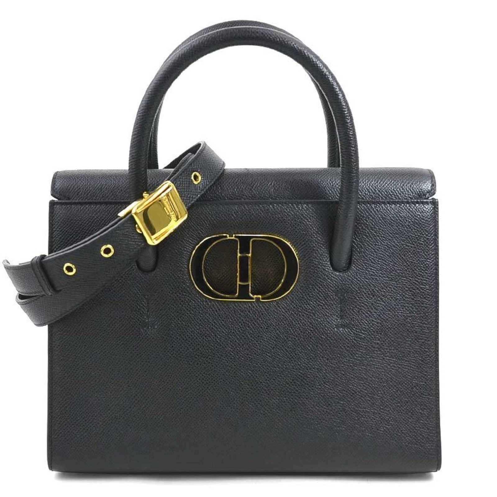 Handbag Christian Dior Leather Shoulder: Handbag Christian Dior Leather Shoulder Black leather shoulder bag from Christian Dior, featuring a sleek design and durable construction. Includes dust bag and adjustable shoulder strap for a
