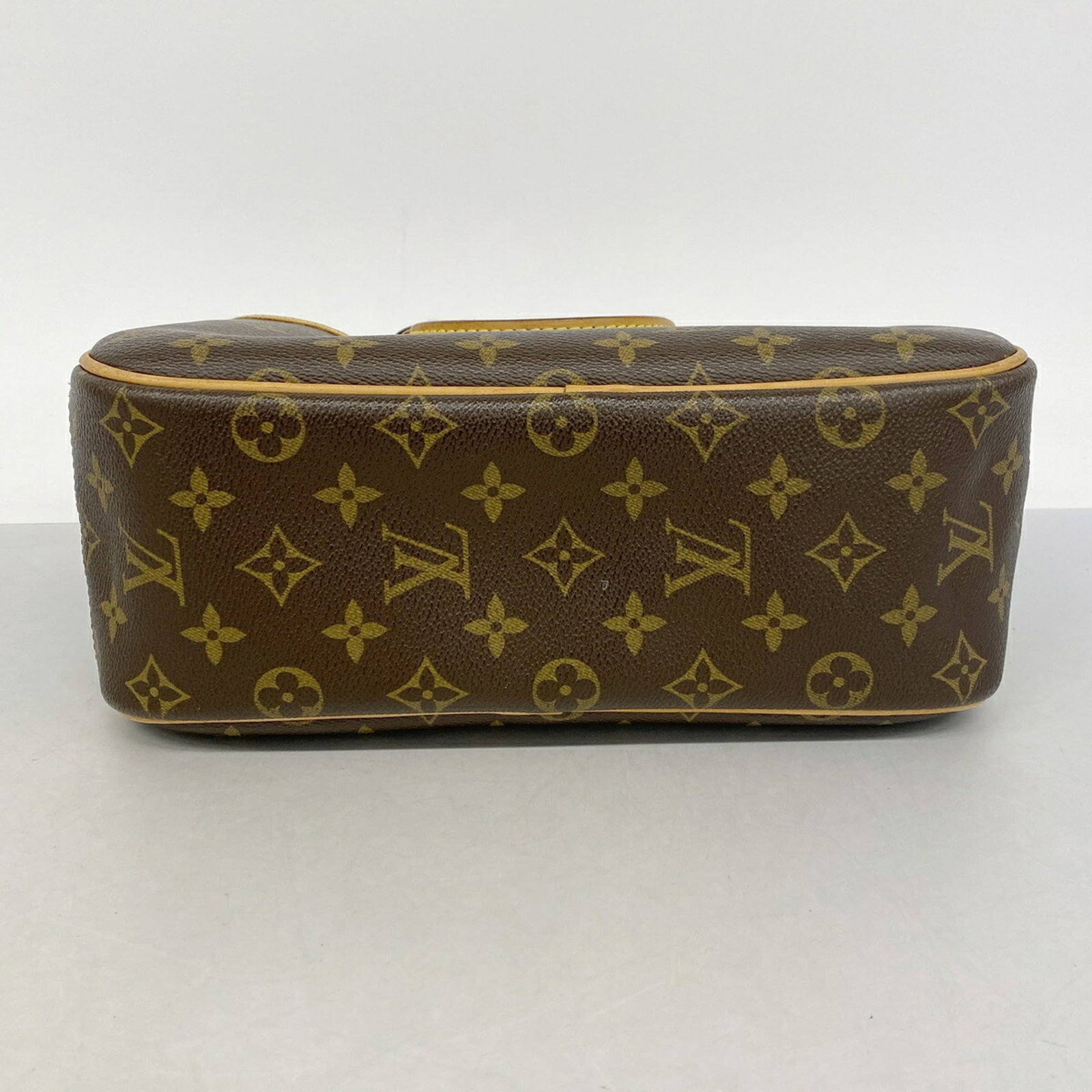 Handbag Louis Vuitton - 3