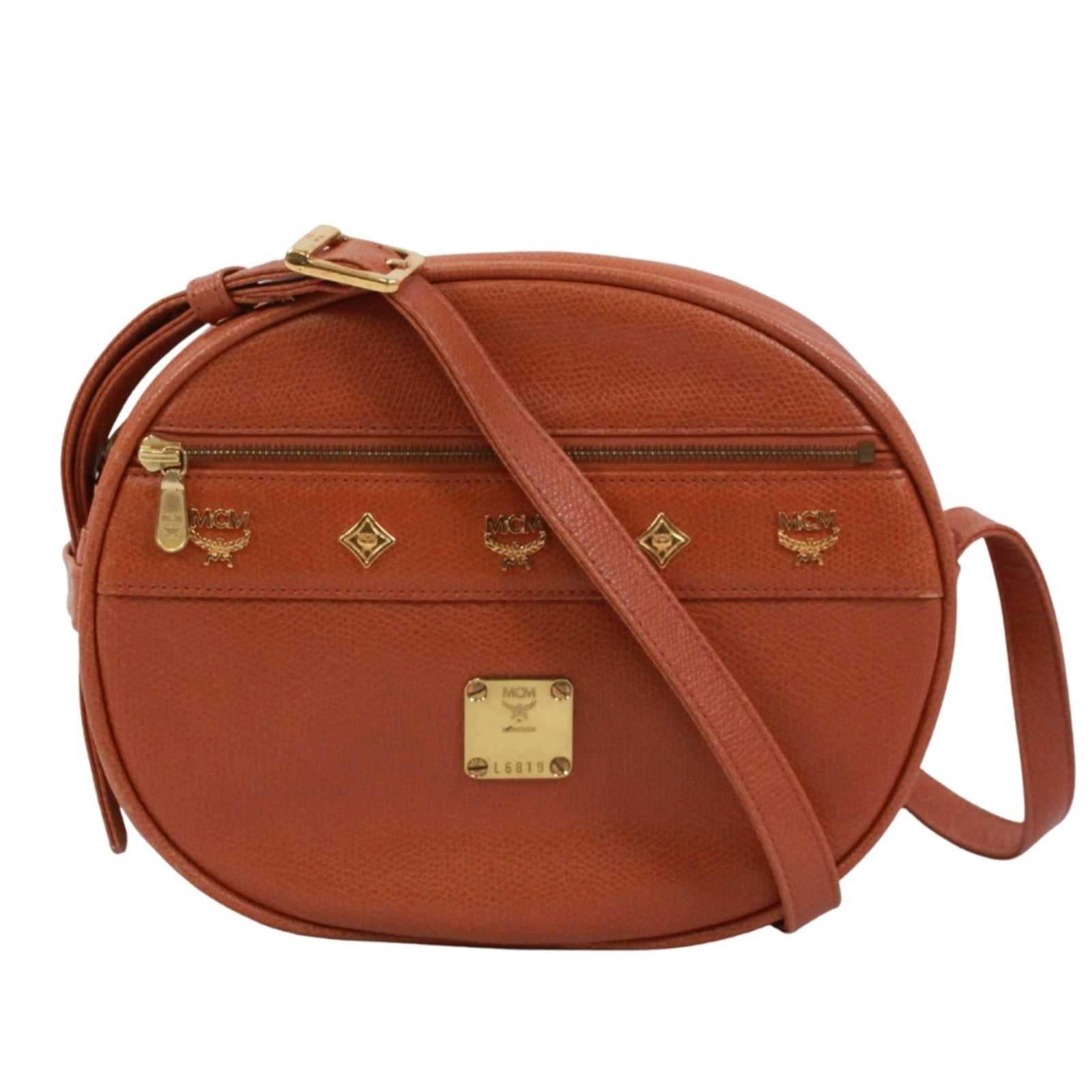 Leather Mcm Shoulder Bag: Leather Mcm Shoulder Bag The MCM Leather Shoulder Bag is a stylish and compact accessory, featuring high-quality brown leather construction. Measuring 17cm x 21cm x 5cm, it offers a spacious interior