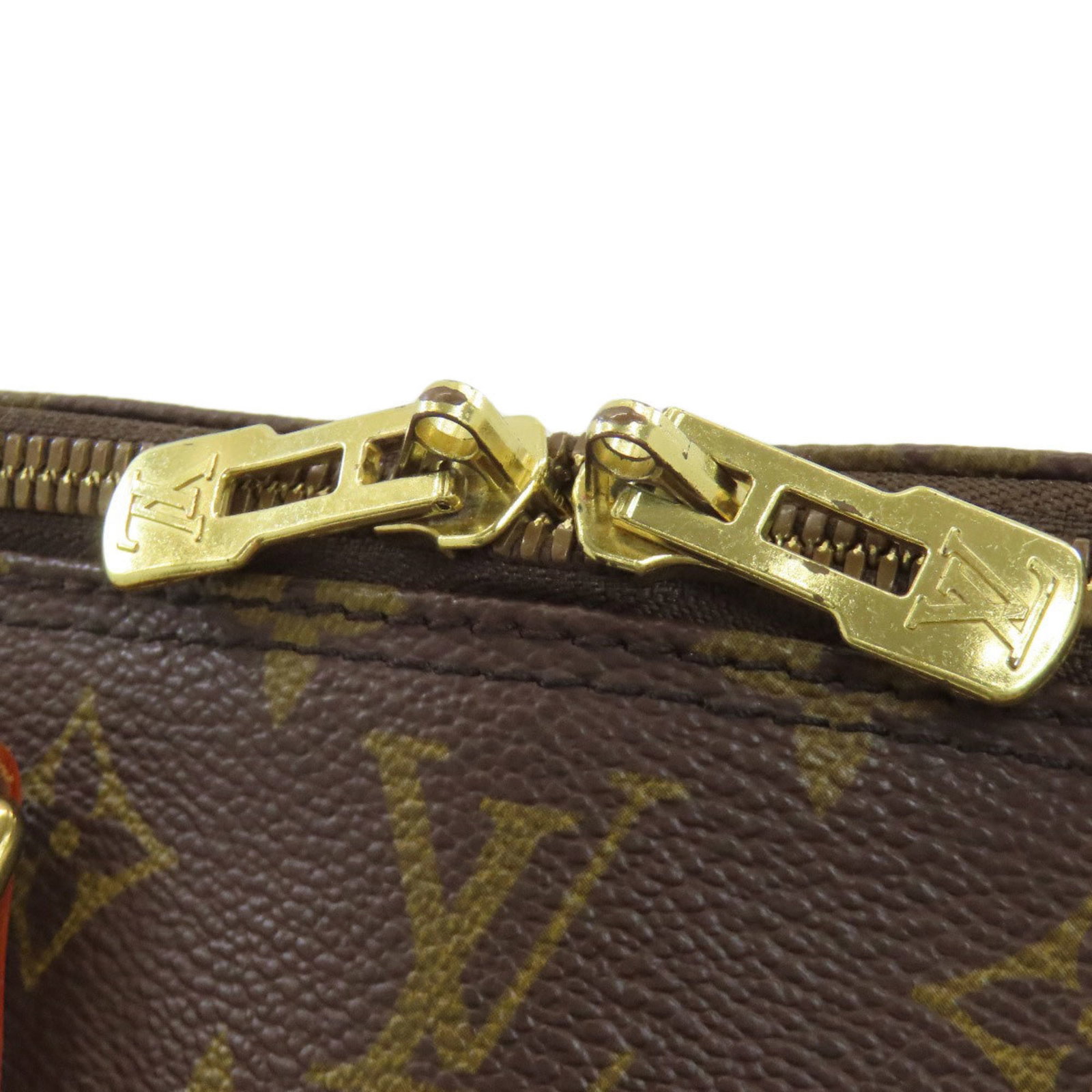 Louis Vuitton Monogram Handbag - 16