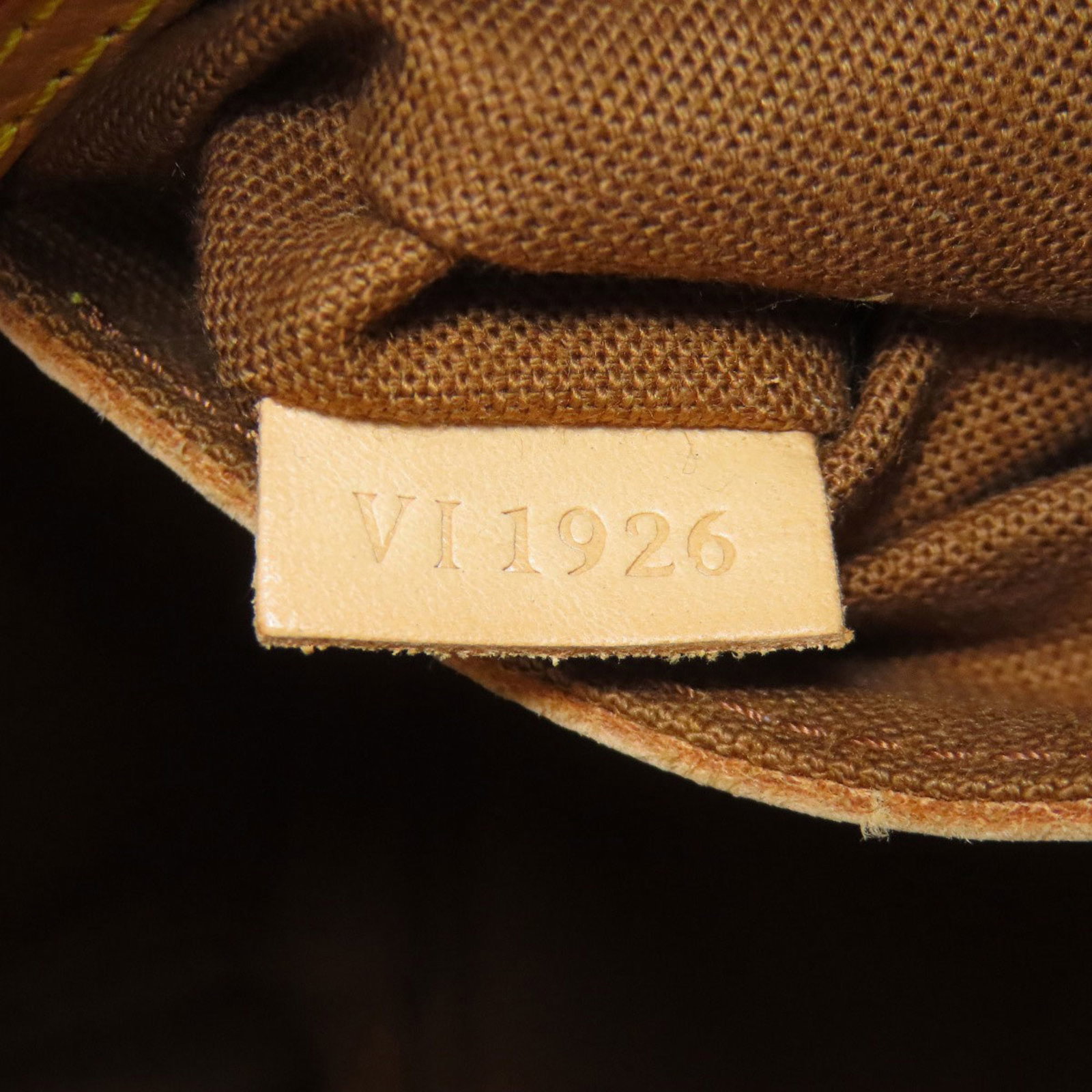 Louis Vuitton Monogram Handbag - 6