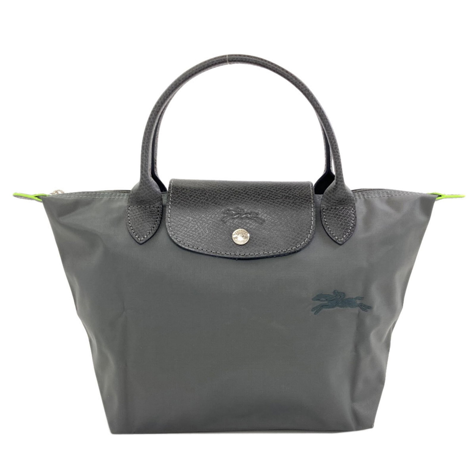 Nylon Longchamp Handbag: Nylon Longchamp Handbag Nylon Longchamp Le Pliage Handbag in Gray. This versatile and practical handbag features a durable nylon material, a spacious interior, and a comfortable 27cm handle length.