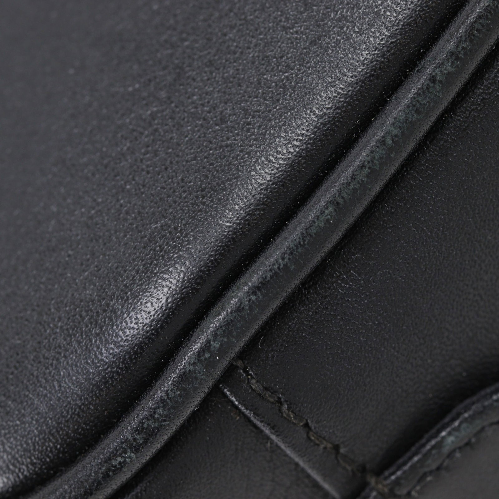 Leather Pouch by Chanel - 12