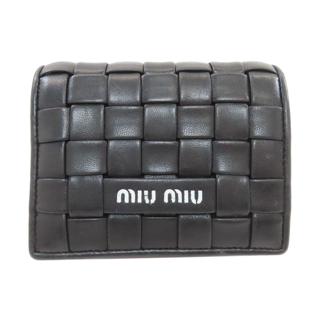 Miumiu Braid Bifold Wallet With Coin Pocket Leather: Miumiu Braid Bifold Wallet With Coin Pocket Leather Black leather bifold wallet with a coin pocket, designed for a sleek and organized carry. The wallet's exterior is made of high-quality leather,