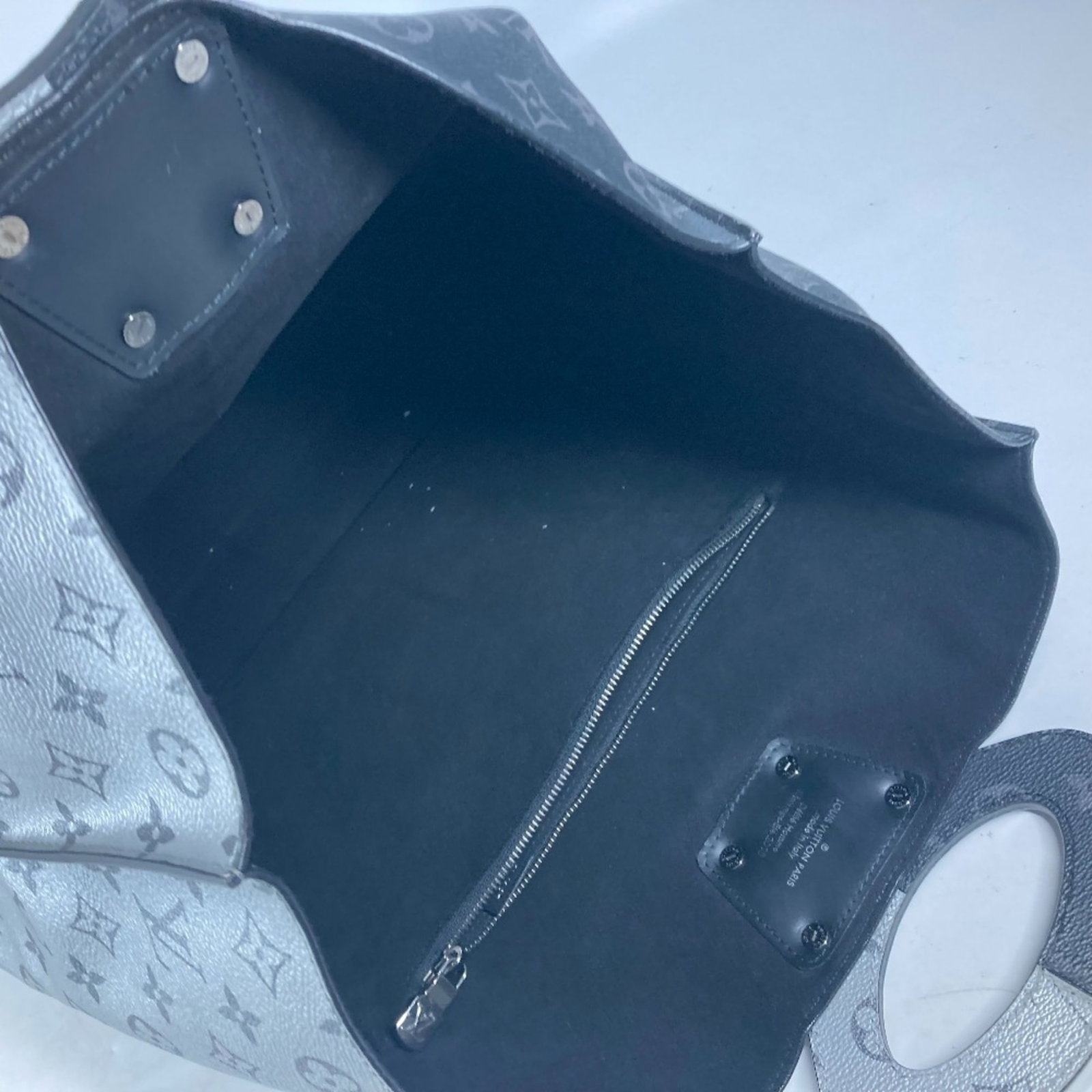 Handbag Louis Vuitton Tote Bag Monogram Eclipse - 11