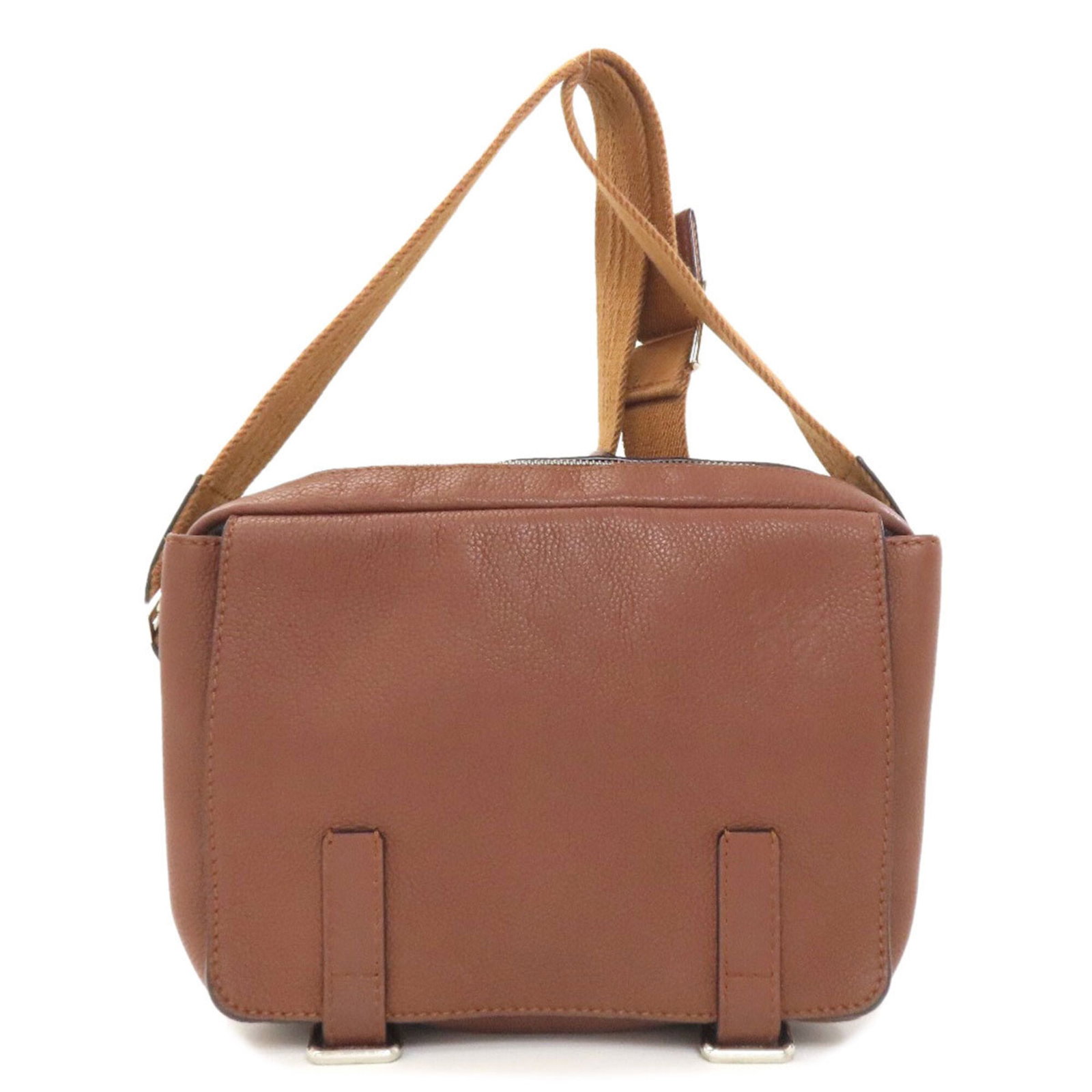 Shoulder Bag Leather: Shoulder Bag Leather Brown Leather Shoulder Bag from Loewe, measuring 16cm x 23cm x 9cm. Made from high-quality leather, this stylish bag features a classic design with clean lines and a timeless aest