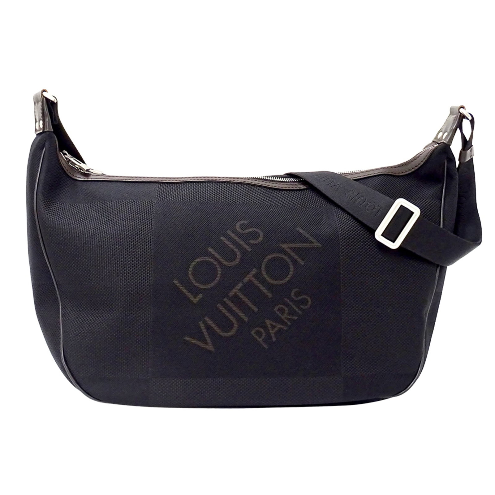 Damier Geant Canvas Louis Vuitton Shoulder Bag: Damier Geant Canvas Louis Vuitton Shoulder Bag Damier Geant Canvas Louis Vuitton Shoulder Bag is made from Damier Geant, Canvas, and features a Noir color. This shoulder bag measures 27cm x 45cm x