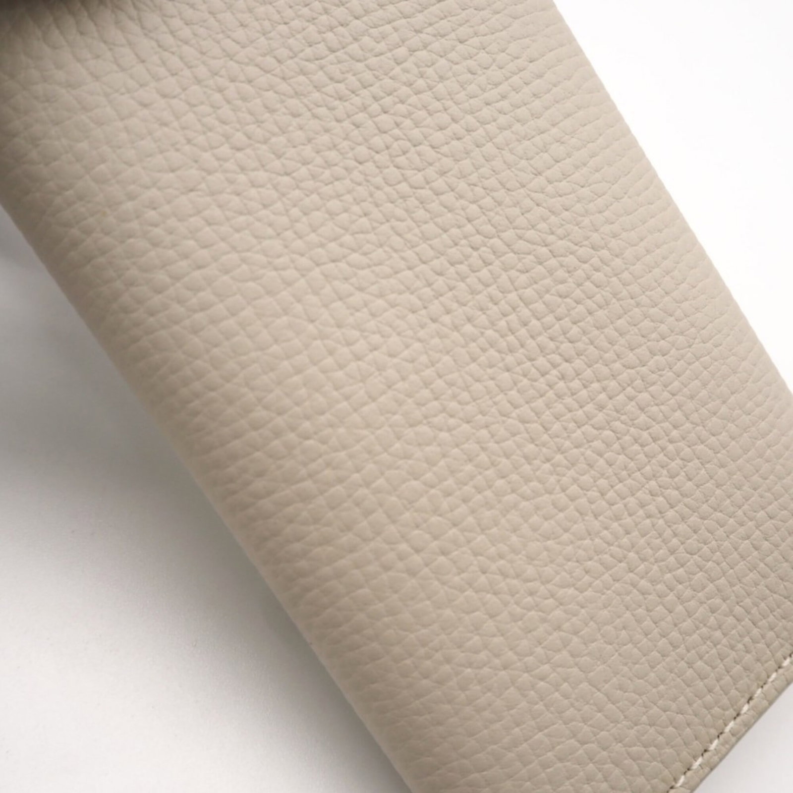 Loewe Keycase - 4