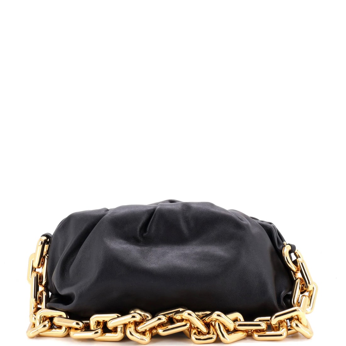 Bottega Veneta The Chain Pouch Leather: Bottega Veneta The Chain Pouch Leather Black leather shoulder bag with a chain strap, featuring a classic design and gold hardware. The bag has minor scuffs and creases on the exterior and a light