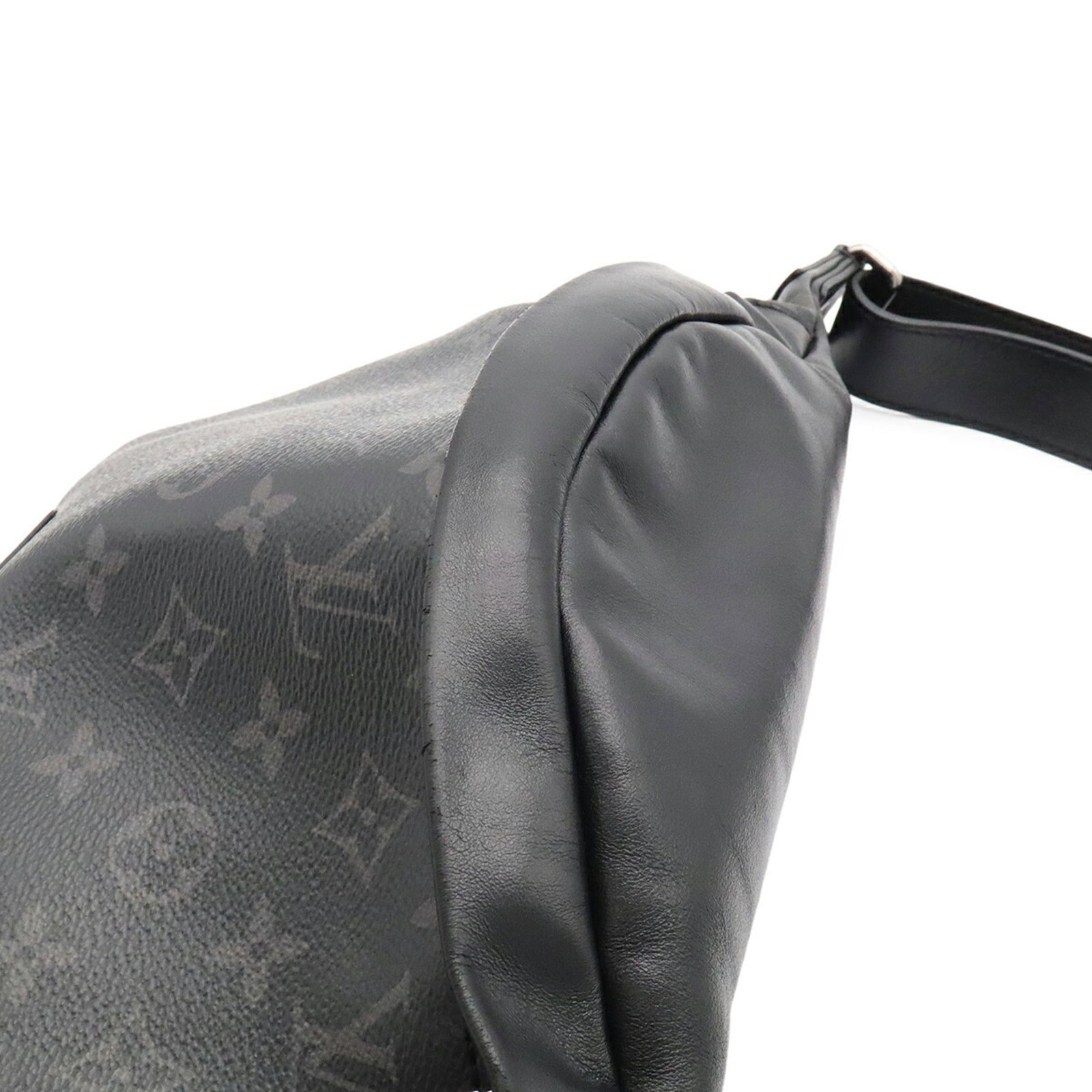 Eclipse Monogram Sling Pouch Bag Louis Vuitton - 9