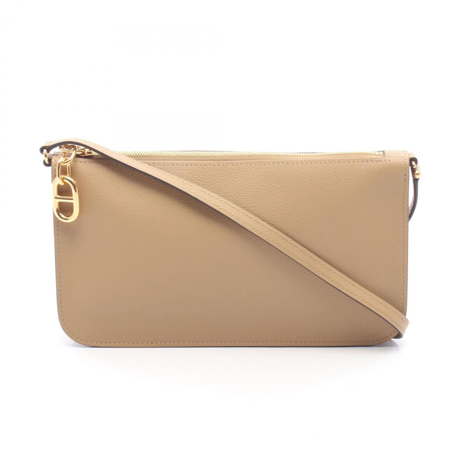 Hermes Handbag Shoulder Bag Evercalf Leather: Hermes Handbag Shoulder Bag Evercalf Leather Evercalf leather craftsmanship meets timeless design in this exquisite Hermes shoulder bag. With its rich brown color and compact 12cm x 21cm x 5cm dimensi