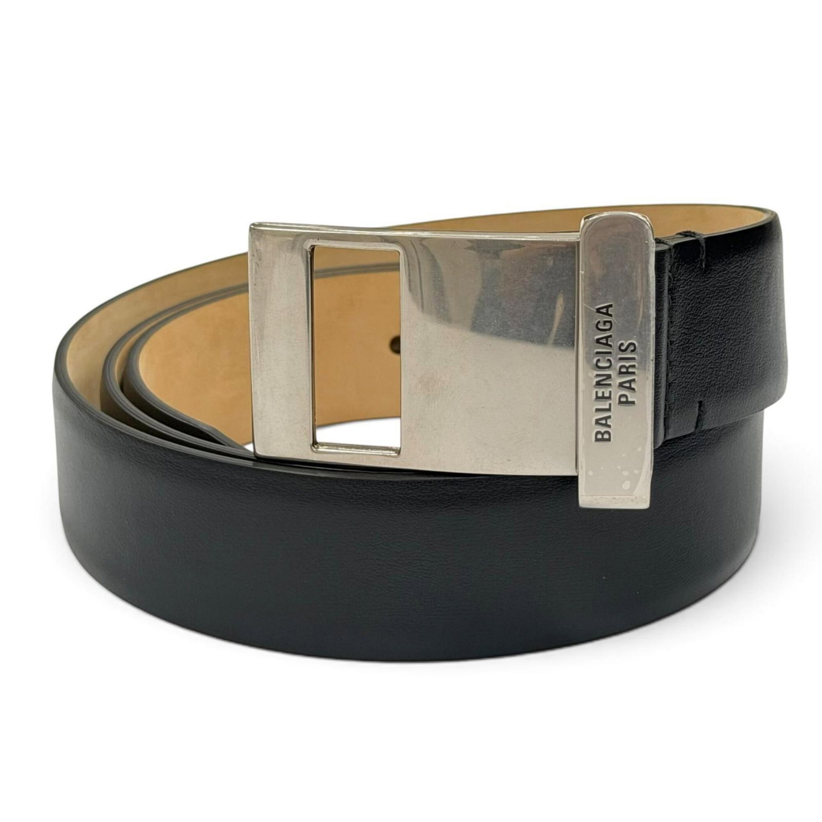 Standard Belt By Balenciaga: Standard Belt By Balenciaga Standard Belt By Balenciaga is made from high-quality leather and features a sleek black design. The belt measures 79cm - 89cm in length, offering a versatile fit for