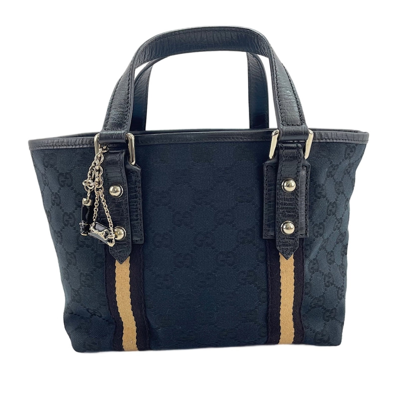 Handbag: Handbag Black Gucci Sherry Line Handbag with Classic Design. This 18cm x 24cm x 10cm handbag features a sleek black color and a timeless design, making it a stylish accessory for any occasion. With