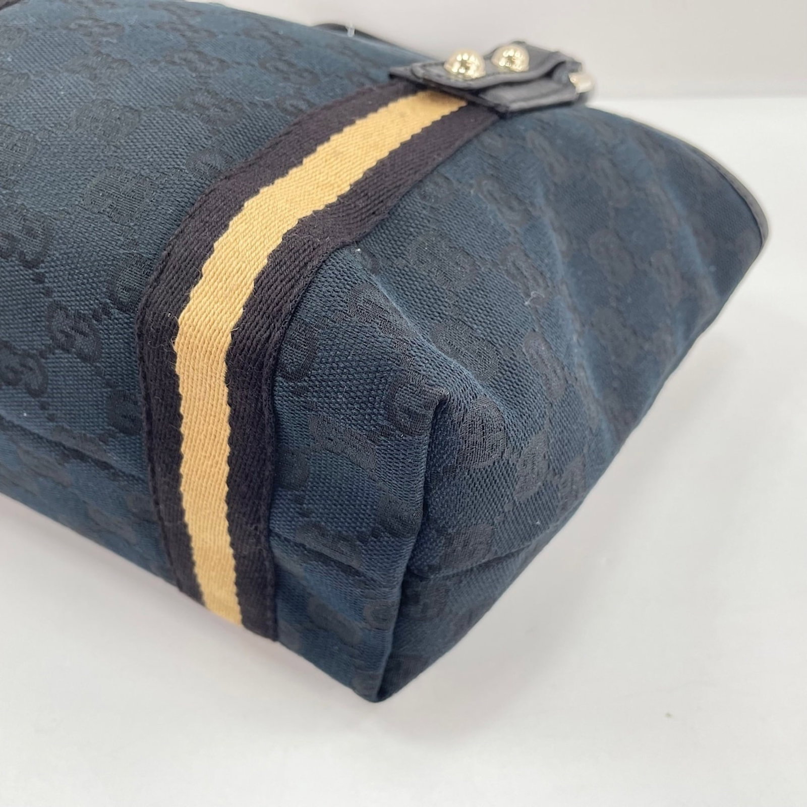 Handbag - 9