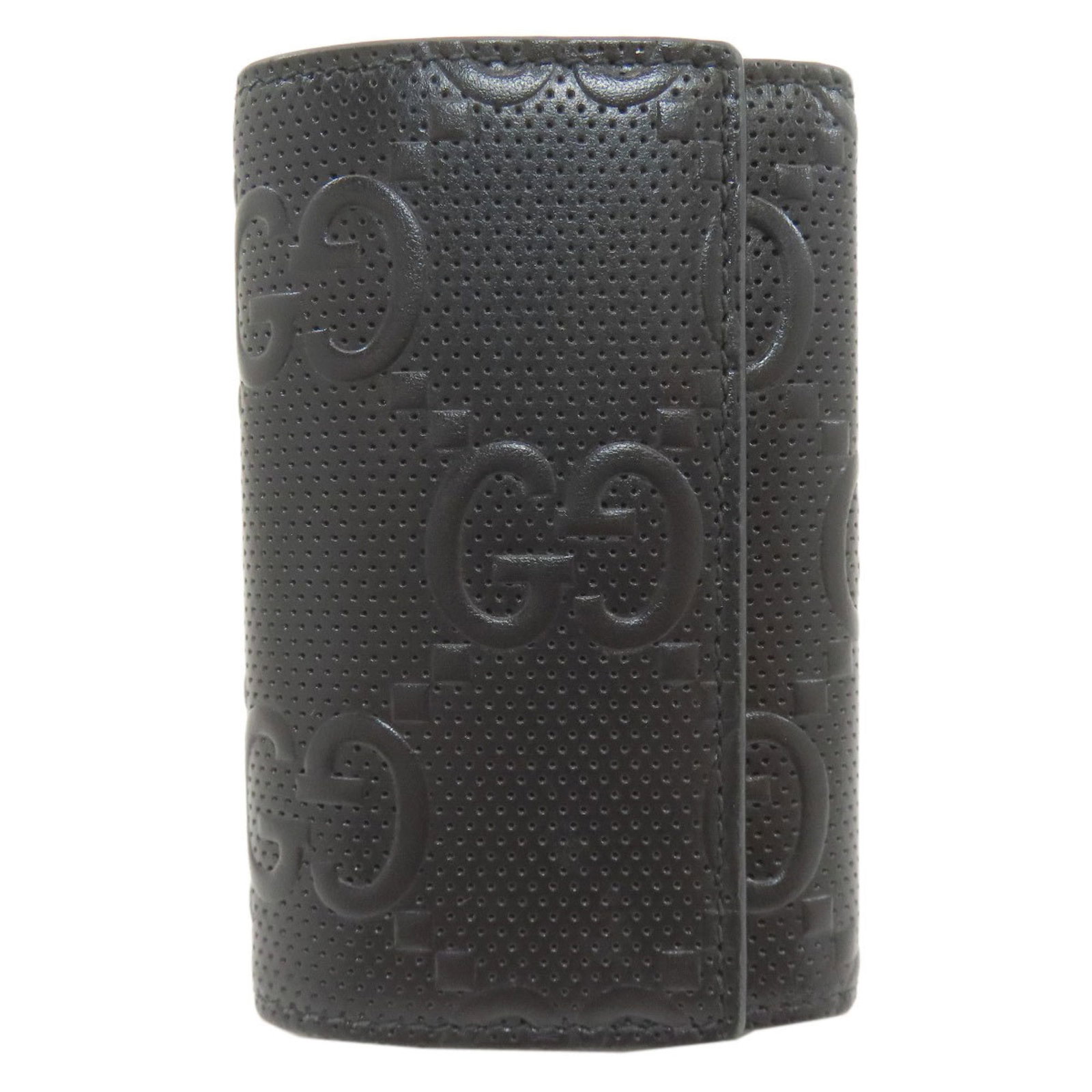 Keycase Leather Gucci: Keycase Leather Gucci Black leather keycase from Gucci, measuring 11cm x 7cm x 2cm, with a button closure and made from high-quality leather. This compact keycase is a stylish accessory for everyday