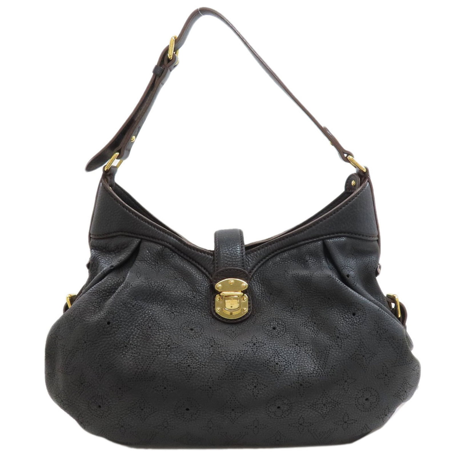 Mahina Leather Shoulder Bag Louis Vuitton: Mahina Leather Shoulder Bag Louis Vuitton Mahina Leather Shoulder Bag Louis Vuitton is a black Mahina leather shoulder bag with a 24.5cm x 31.5cm x 13cm size and adjustable strap length of 40cm -