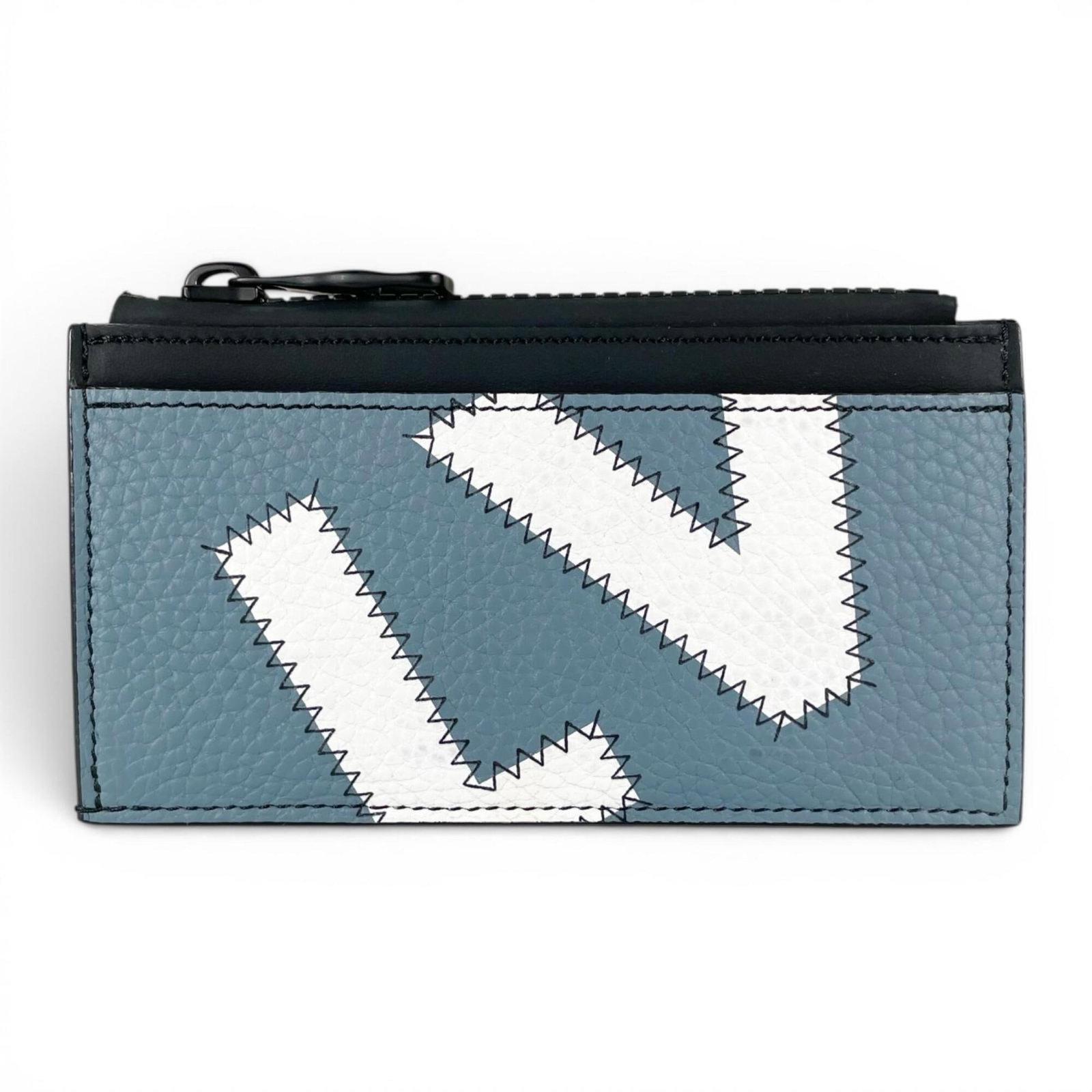 Monogram Leather Louis Vuitton Card Empreinte Case: Monogram Leather Louis Vuitton Card Empreinte Case Monogram Empreinte Leather Louis Vuitton Card Case features the iconic multi-color design, crafted from high-quality Taurillon leather. This stylish